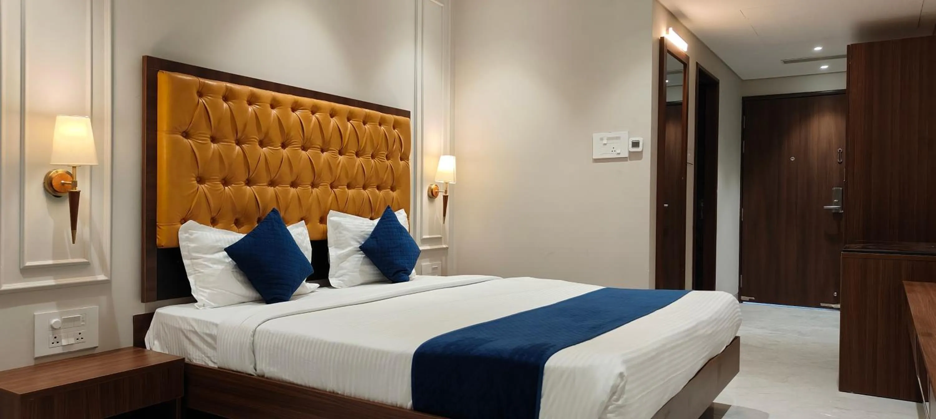 Bed in Magnus Nexstar Suites Kalyani Nagar