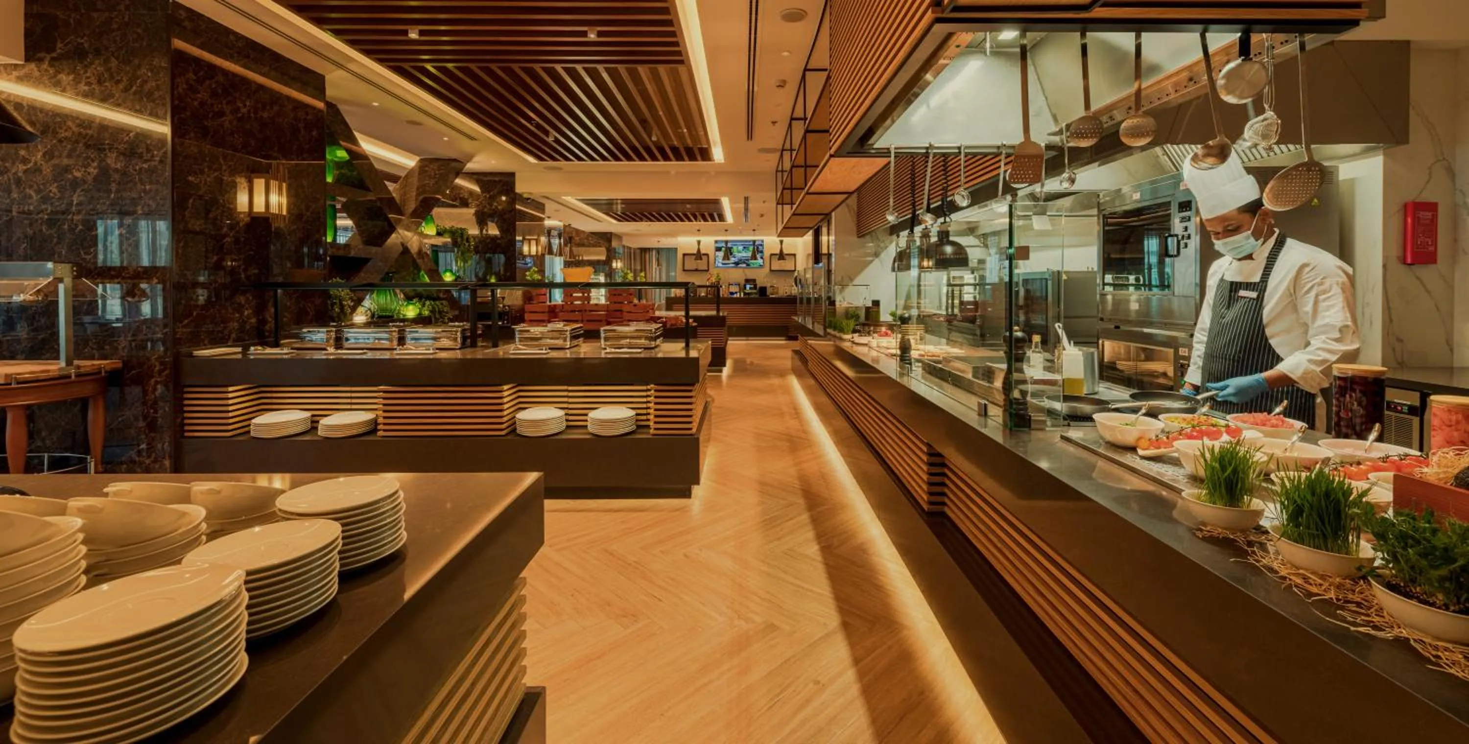 Restaurant/places to eat in Millennium Al Masar