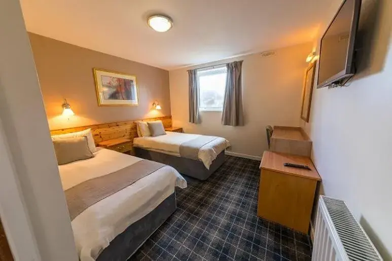 Bedroom, Bed in Castletown Hotel Bedroom, Bed in Castletown Hotel