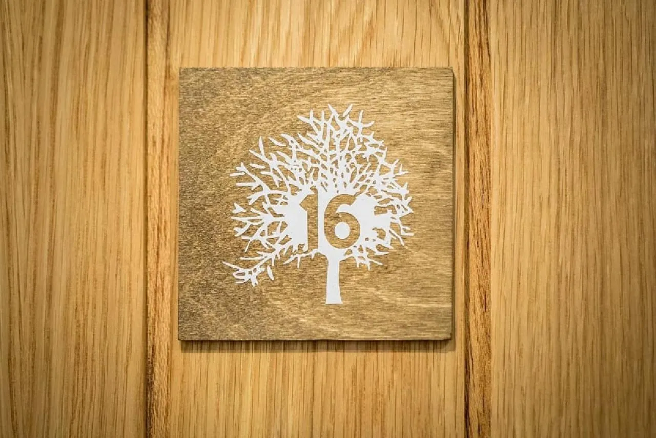 Decorative detail in Castletown Hotel