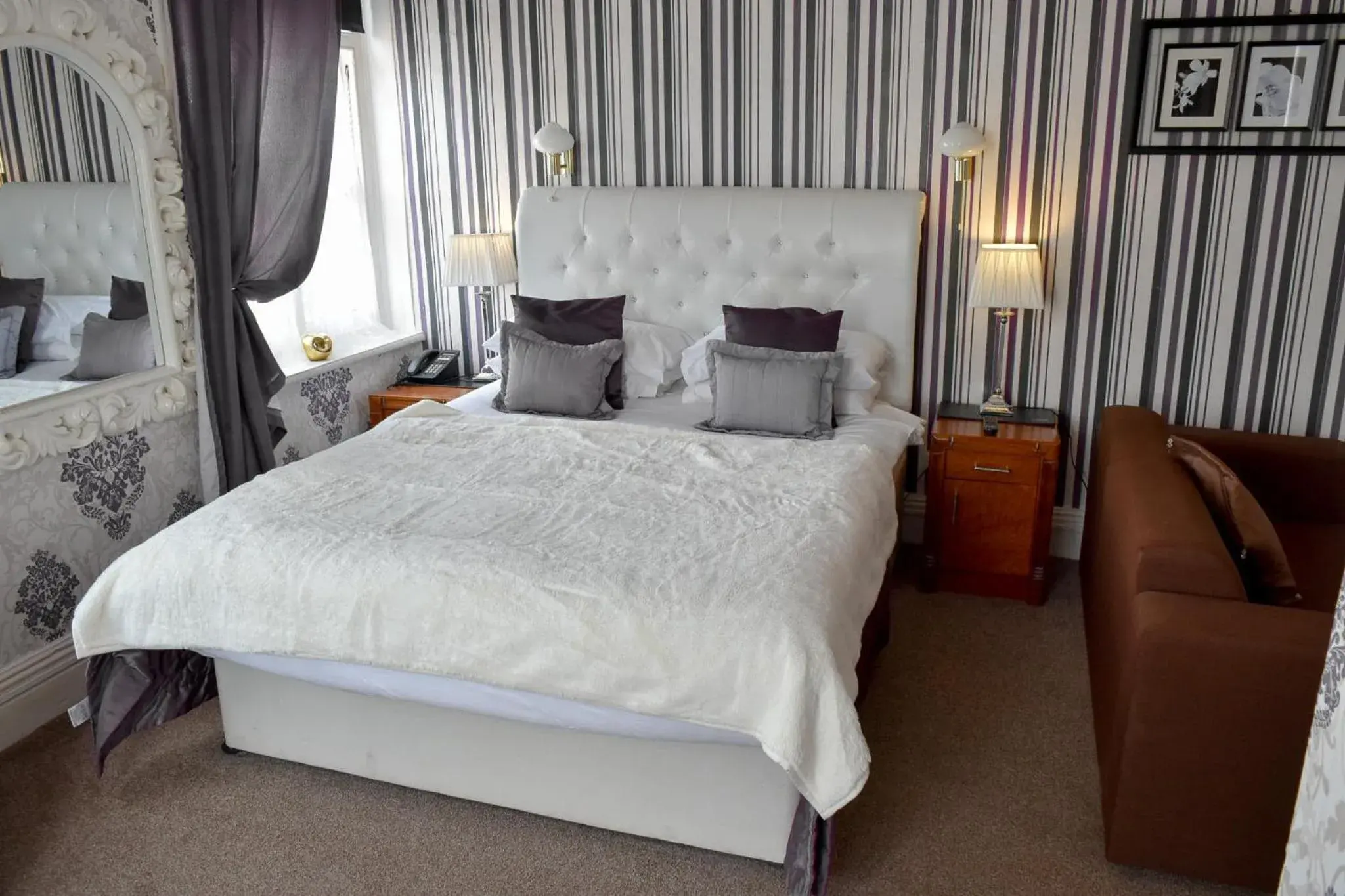 Superior Double or Twin Room in The Hotel Commodore Superior Double or Twin Room in The Hotel Commodore
