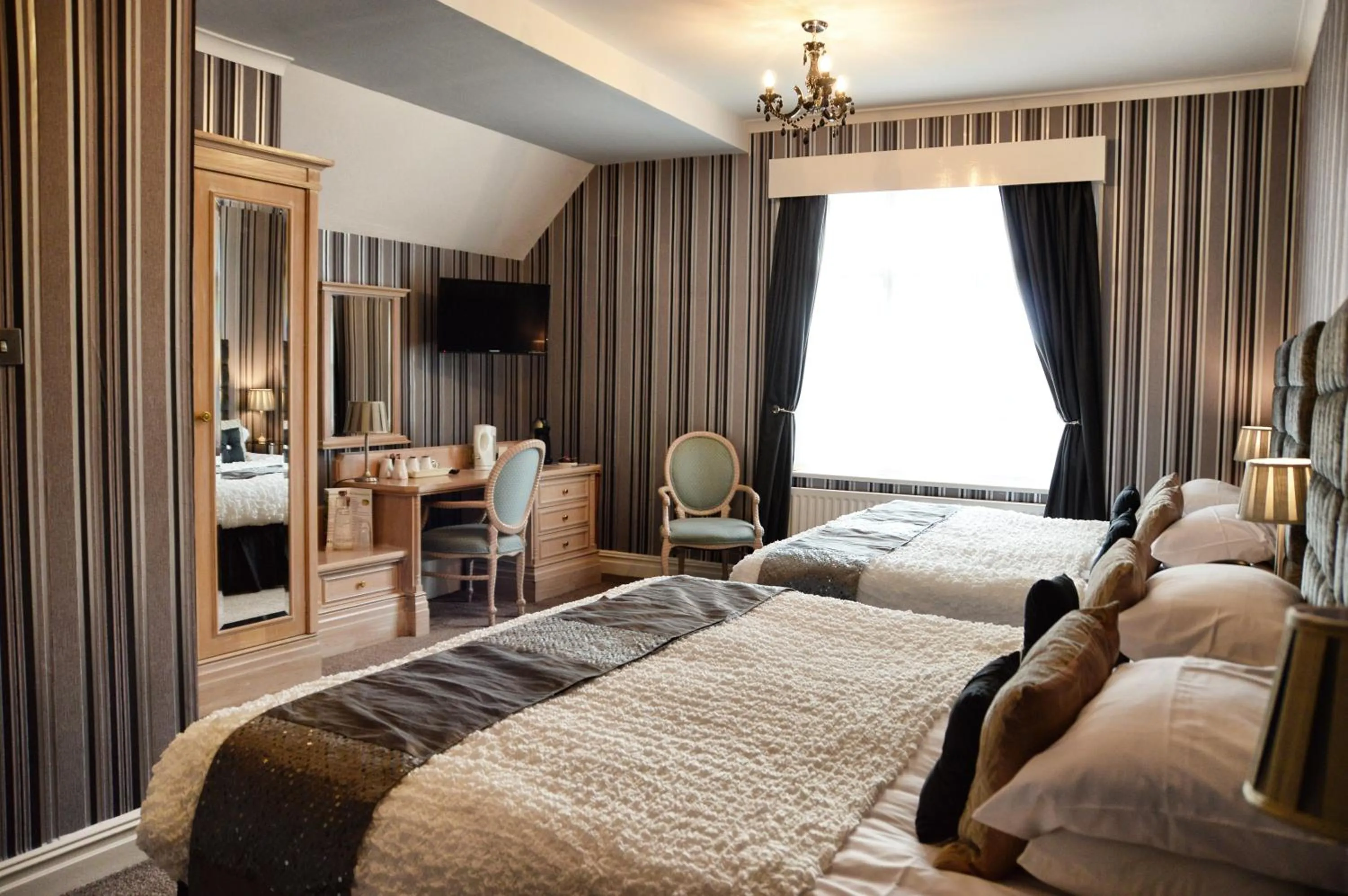 Family Room in The Hotel Commodore
