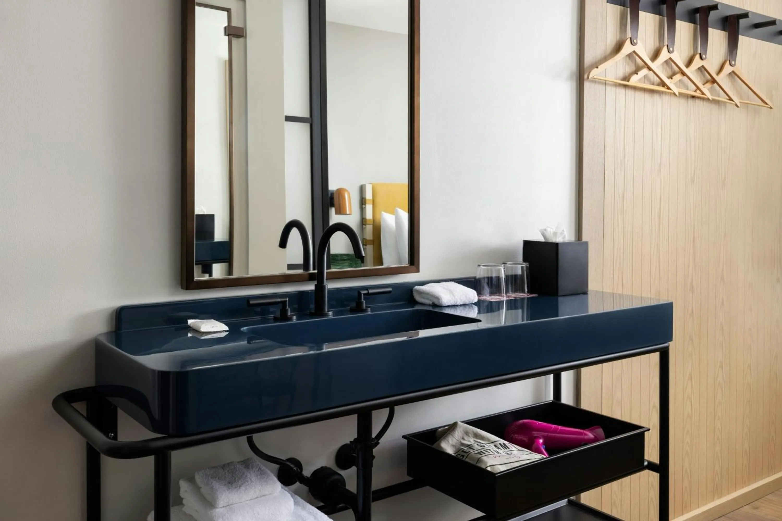 Photo of the whole room in Moxy Asheville