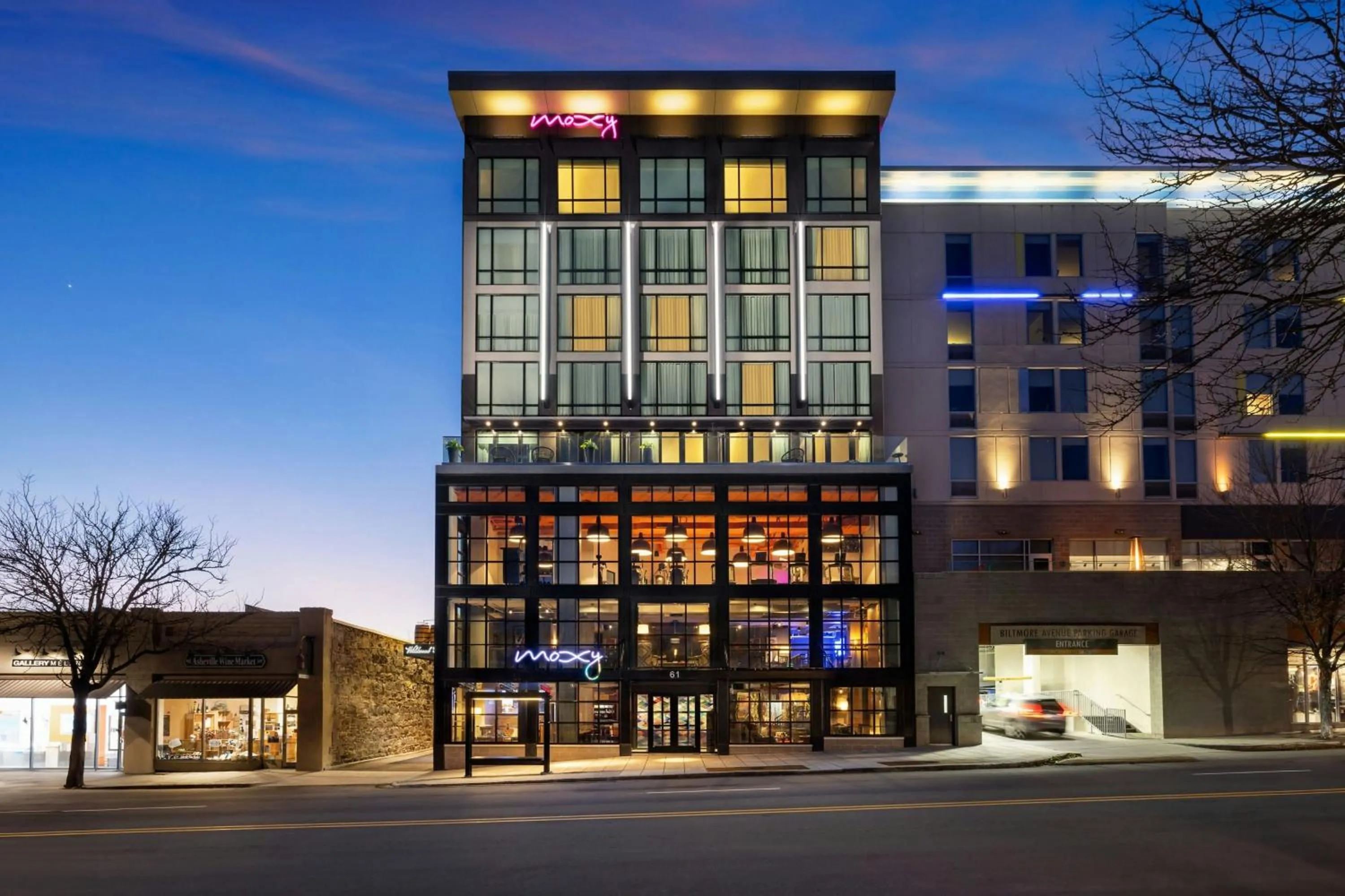 Property building in Moxy Asheville