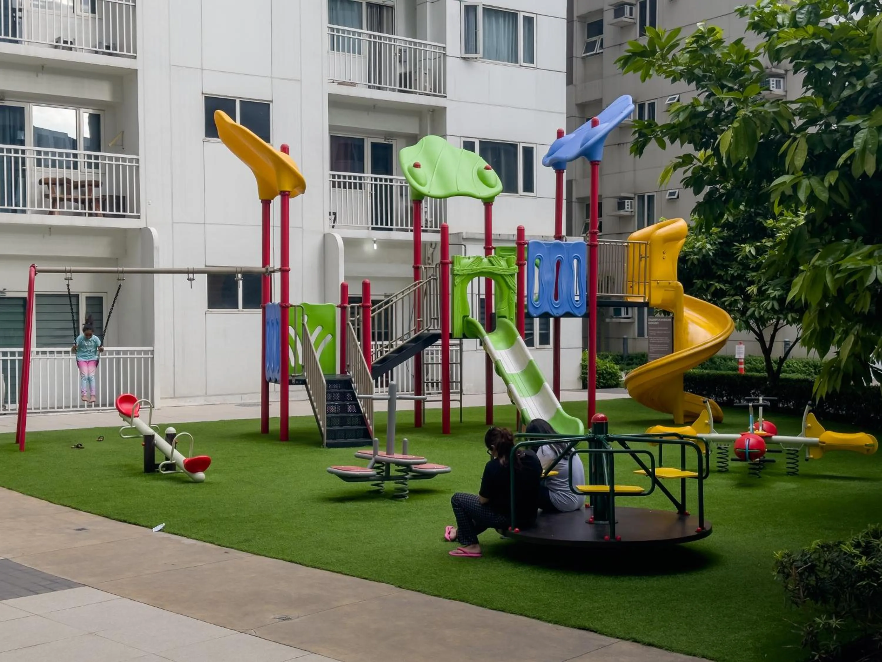 Children play ground in GemstoneBR in SMDC Shore Residences