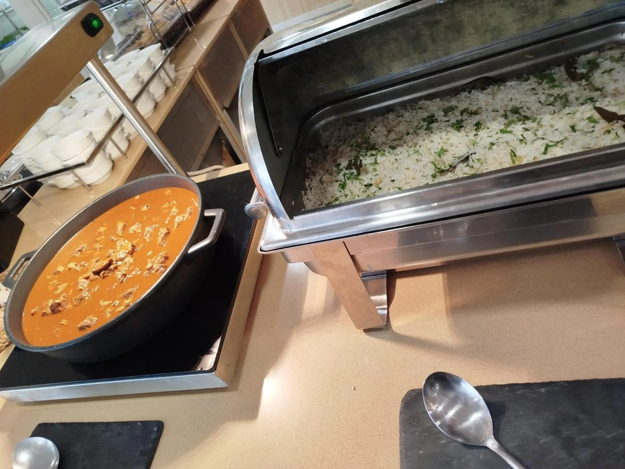 Dinner in Apartamentos Turisticos Terralta