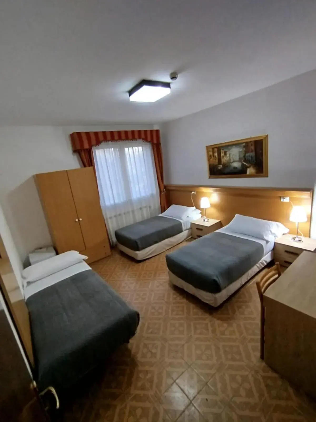 Photo of the whole room, Bed in Hotel Tito Photo of the whole room, Bed in Hotel Tito