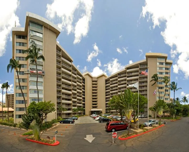 Property building in Royal Kahana