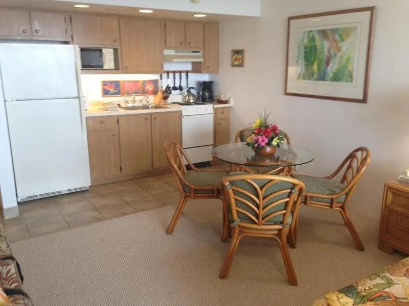 Property building in Royal Kahana