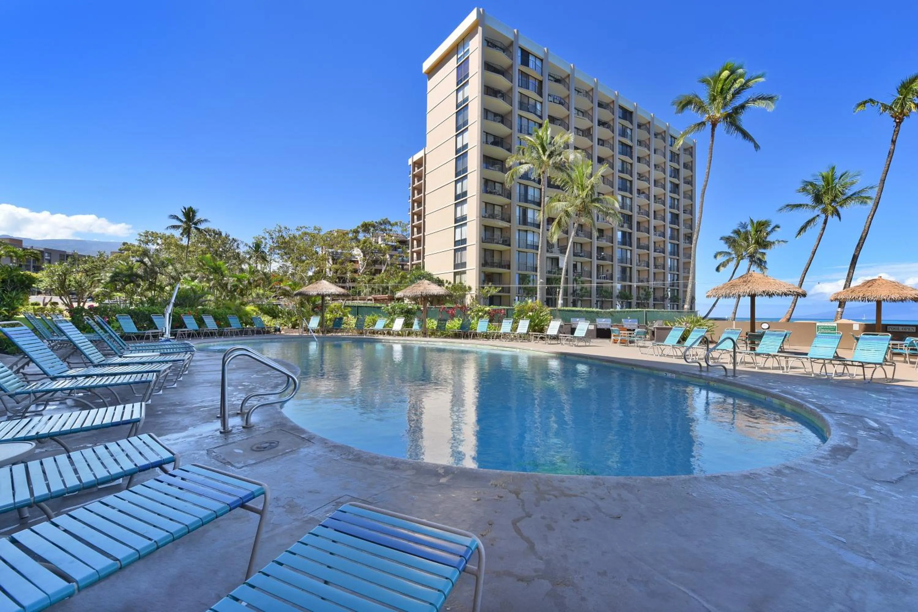 Property building in Royal Kahana