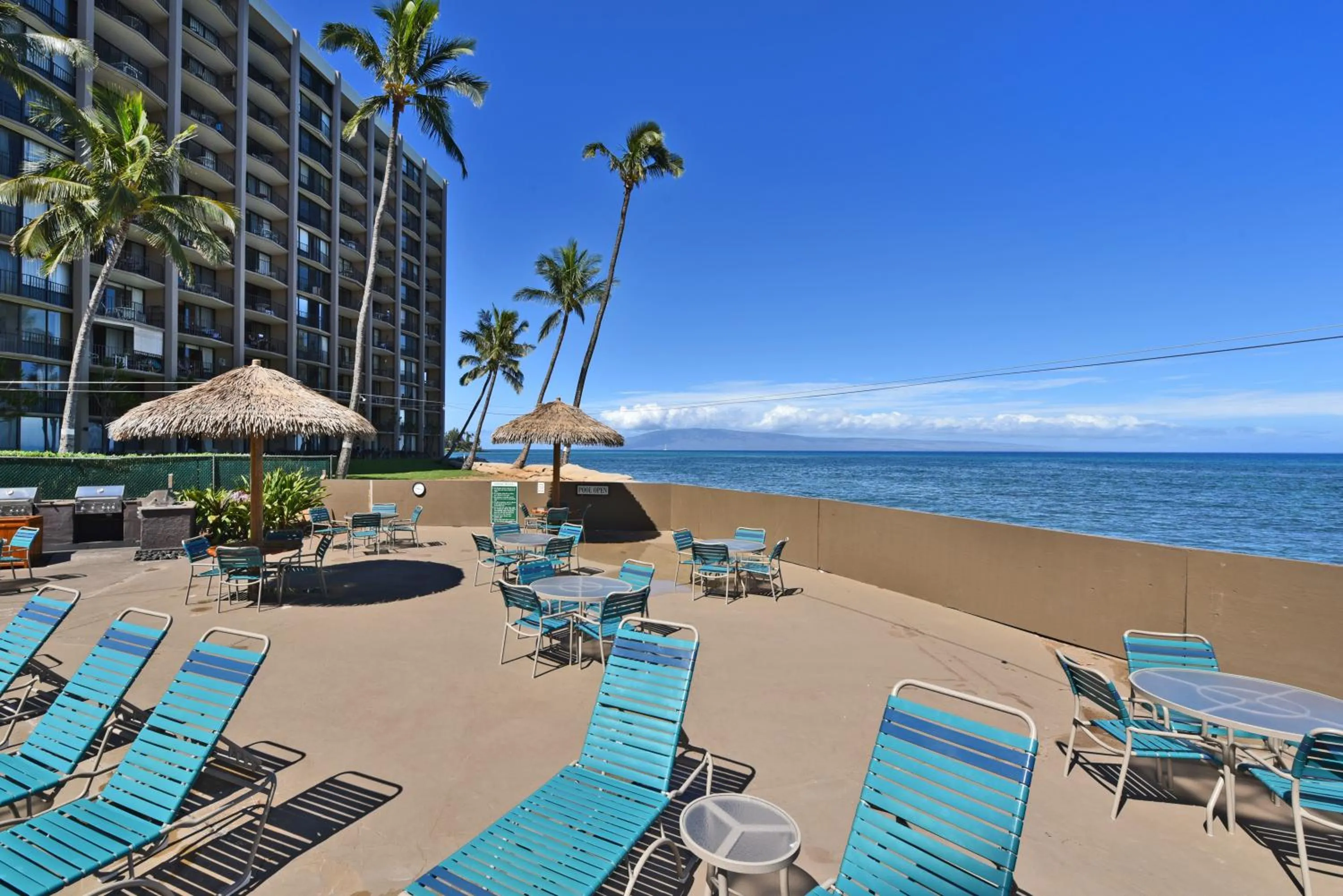 Property building in Royal Kahana