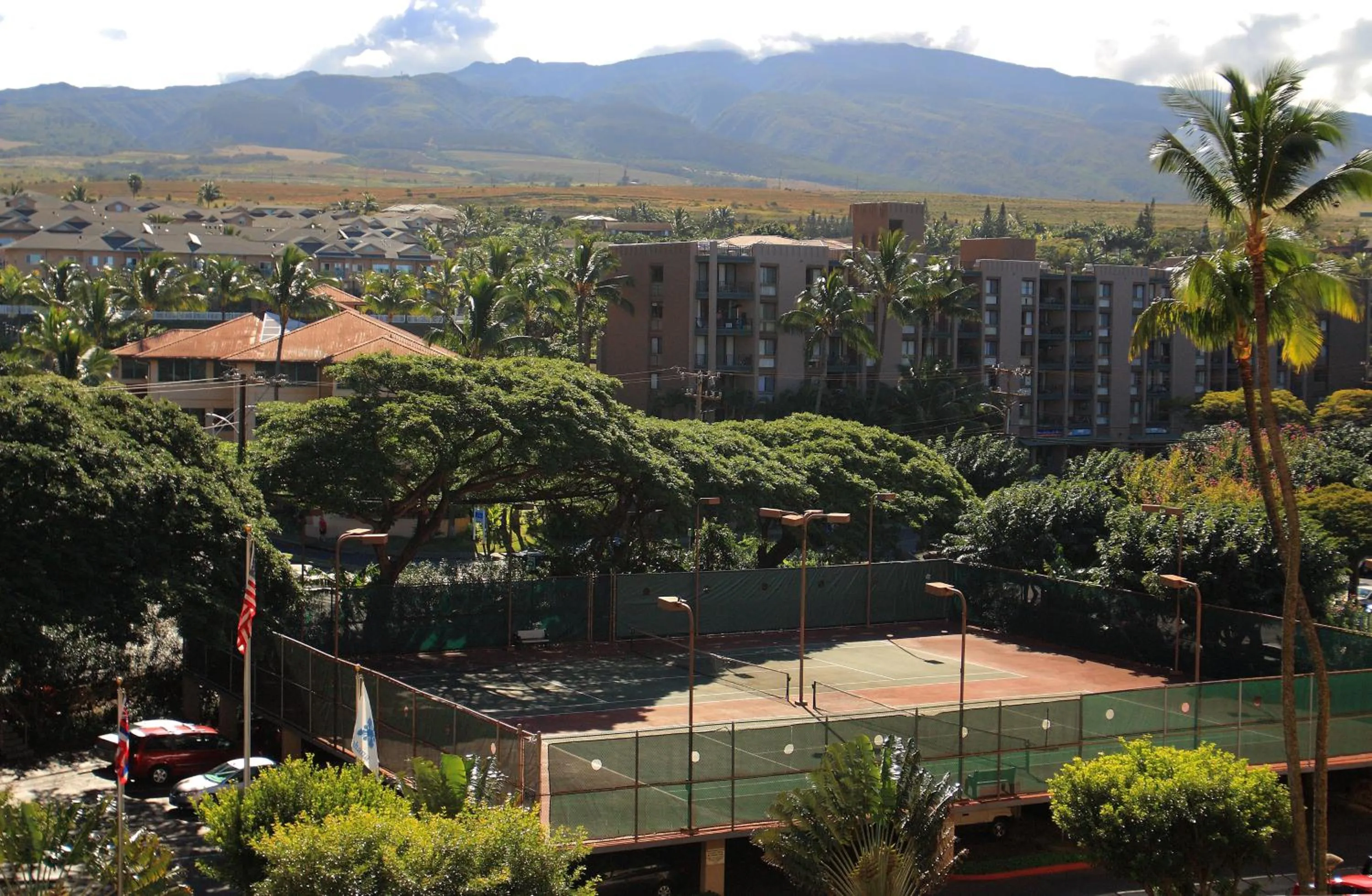 Property building in Royal Kahana