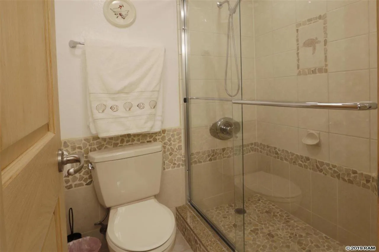 Property building in Royal Kahana