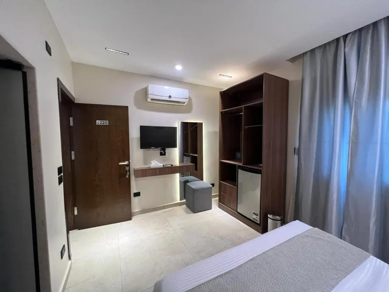 Deluxe Double Room in Pyramids Island Deluxe Double Room in Pyramids Island
