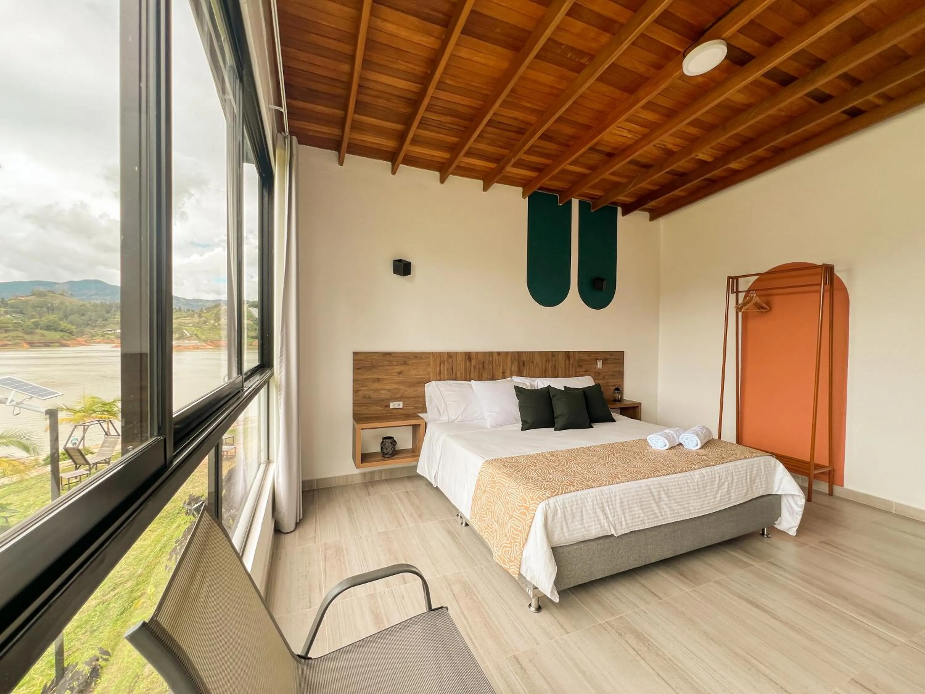 Bed in Viajero Guatapé Hostel & Lake Club