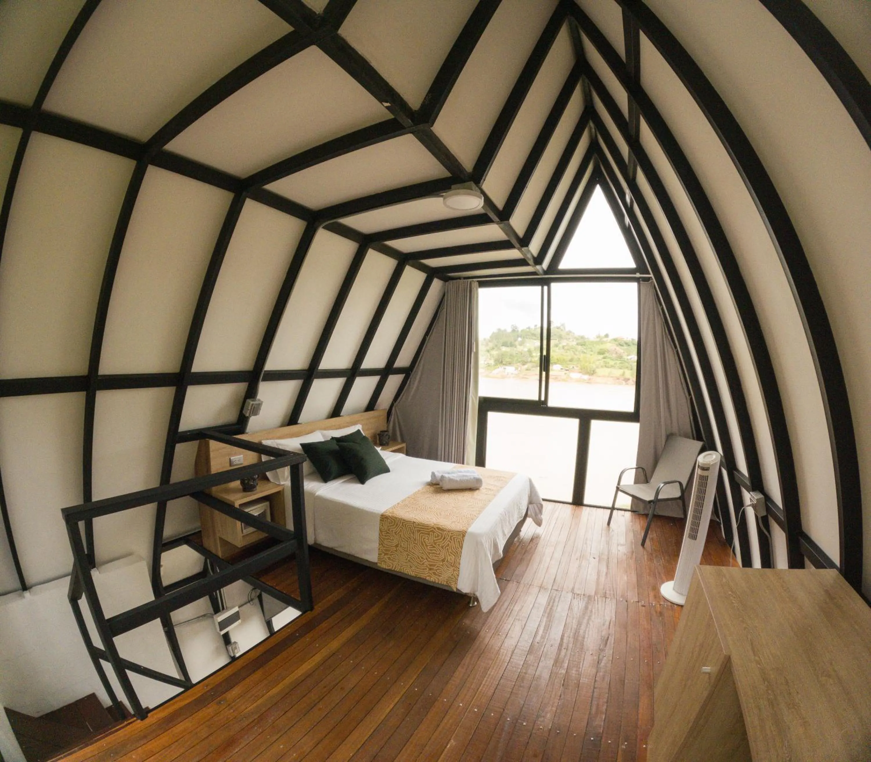 Bed in Viajero Guatapé Hostel & Lake Club