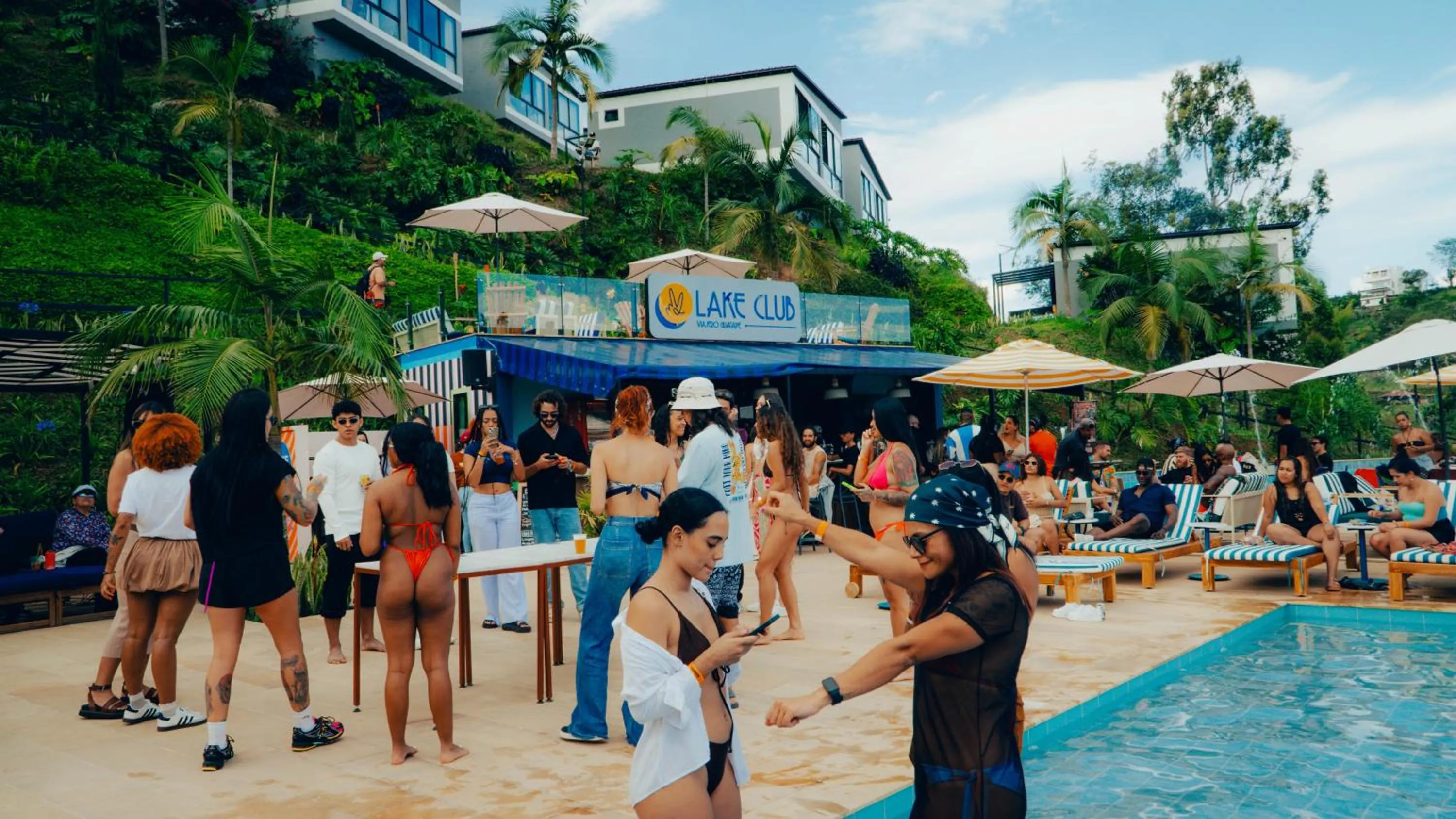 Day in Viajero Guatapé Hostel & Lake Club