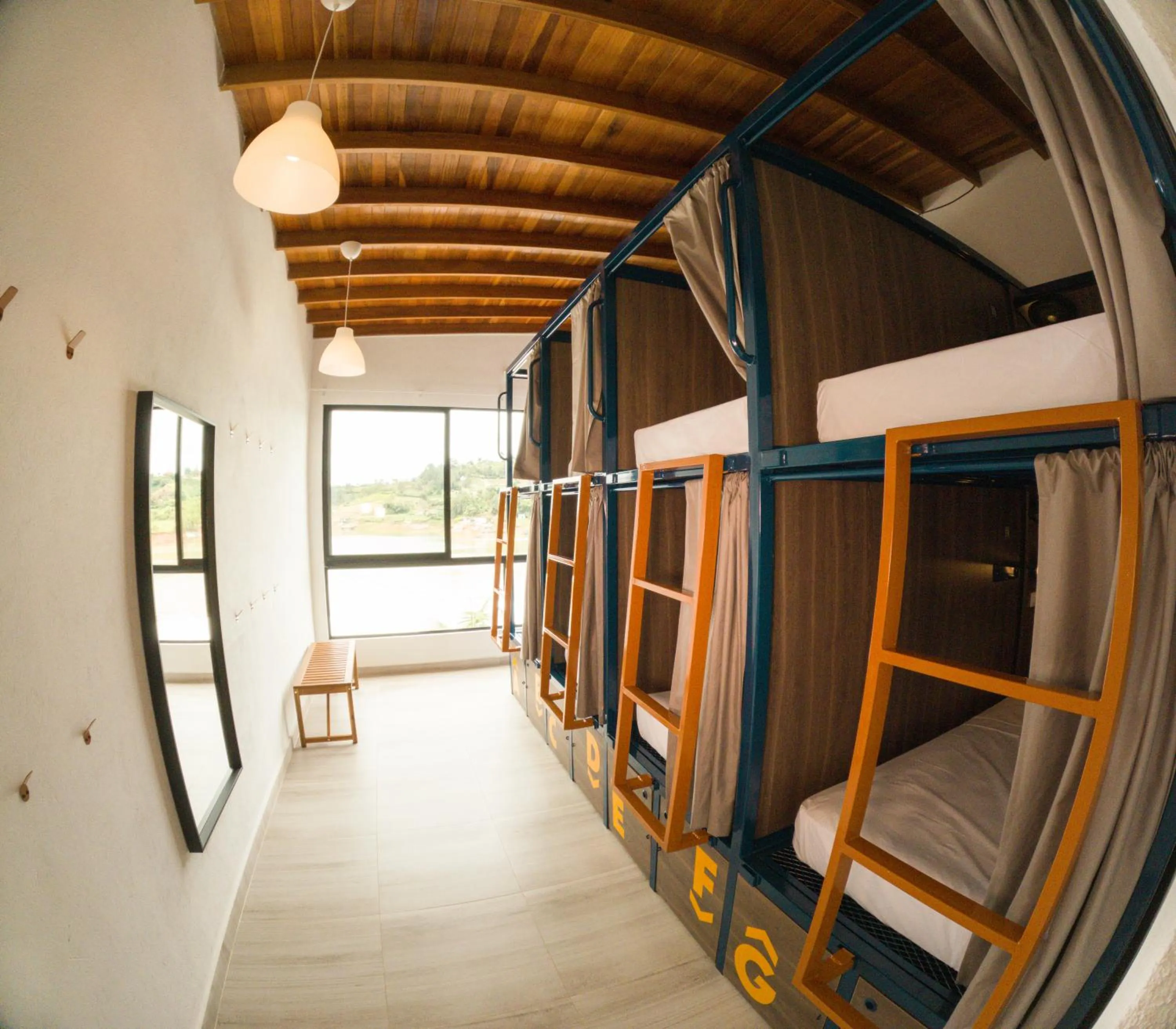 Bed in Viajero Guatapé Hostel & Lake Club