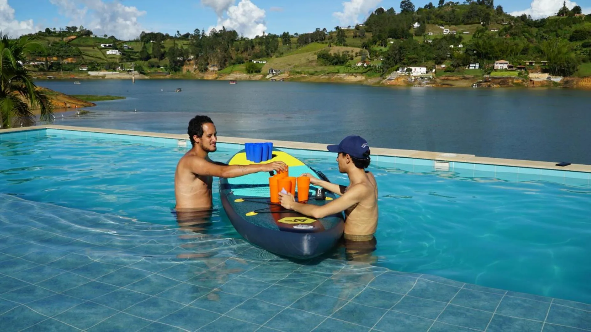Guests in Viajero Guatapé Hostel & Lake Club