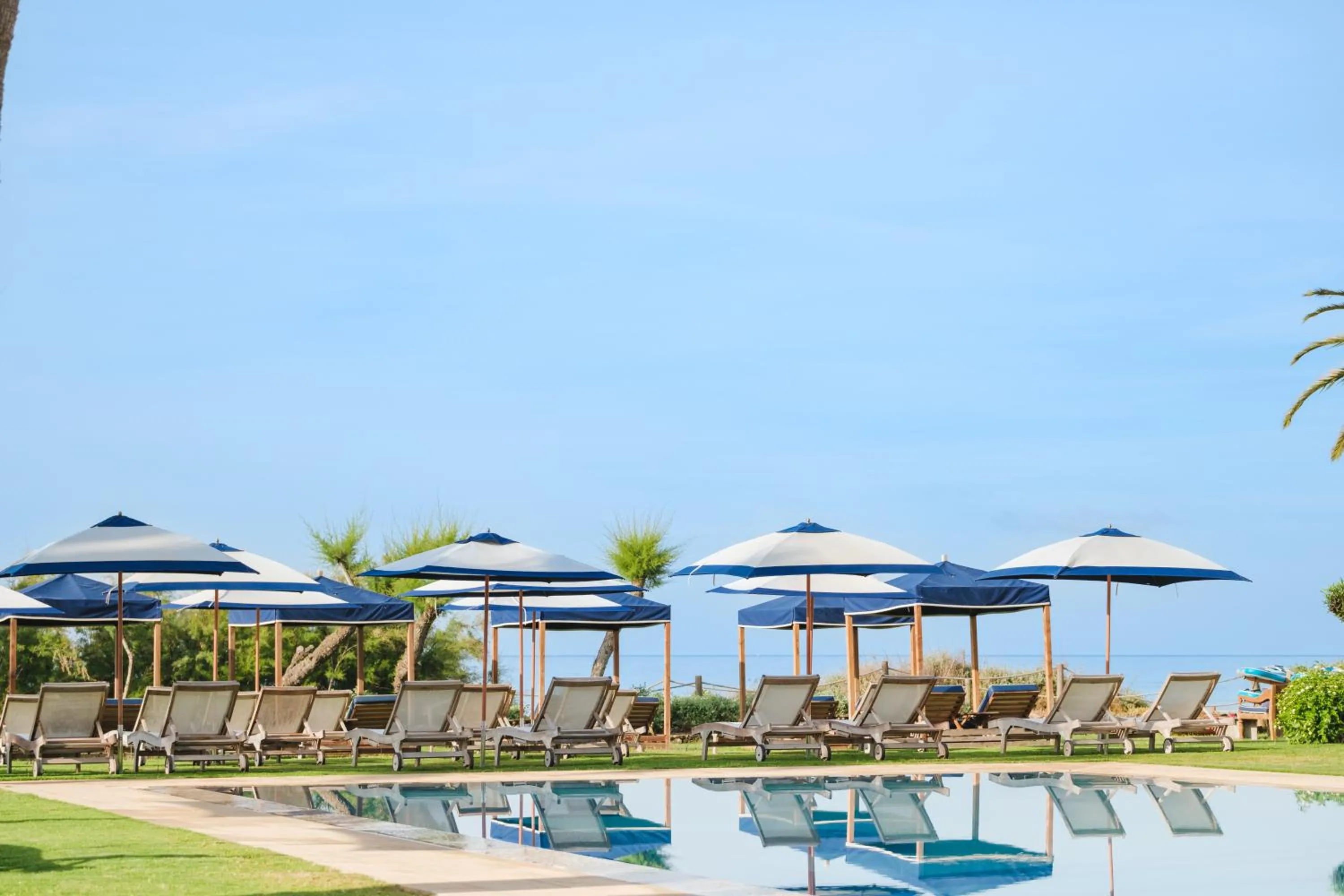Swimming pool in Gecko Hotel & Beach Club