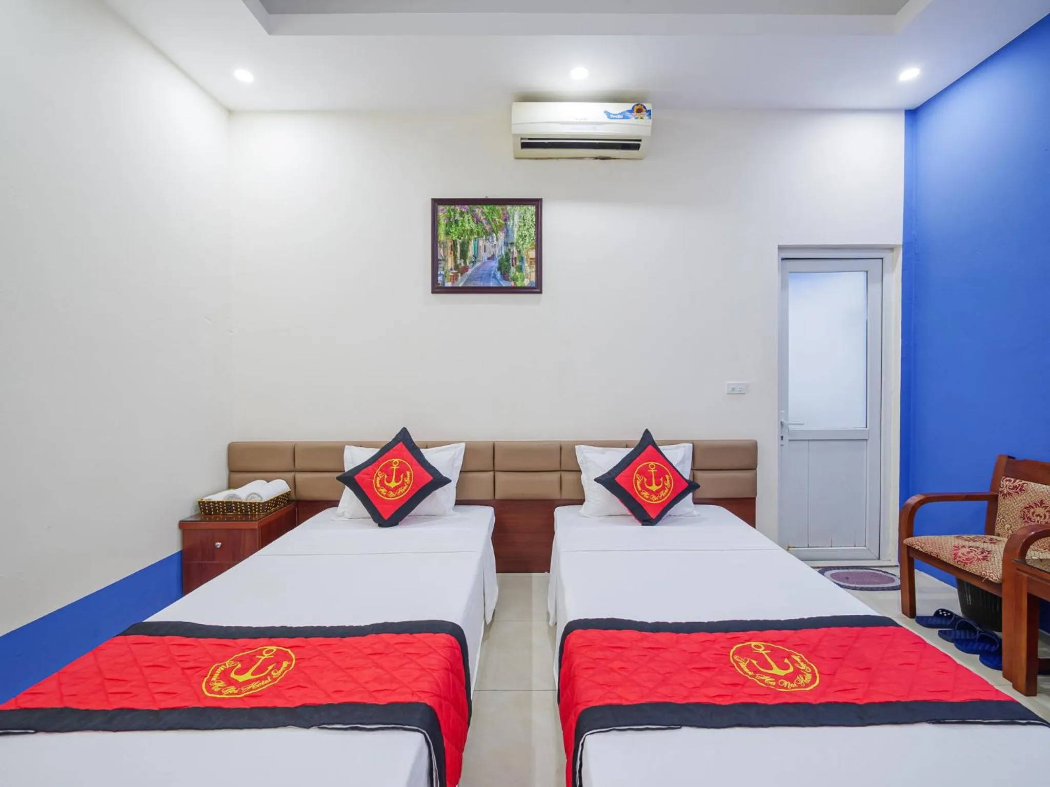 Bed in TITANIC 3 HOTEL