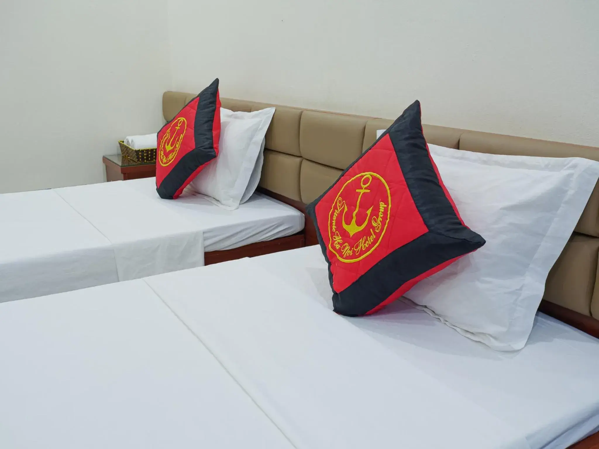 Decorative detail, Bed in TITANIC 3 HOTEL Decorative detail, Bed in TITANIC 3 HOTEL