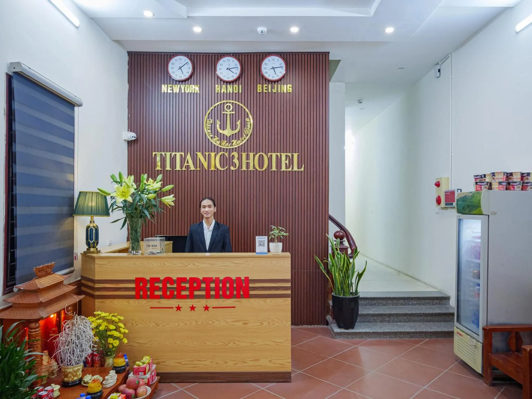 Property building in TITANIC 3 HOTEL