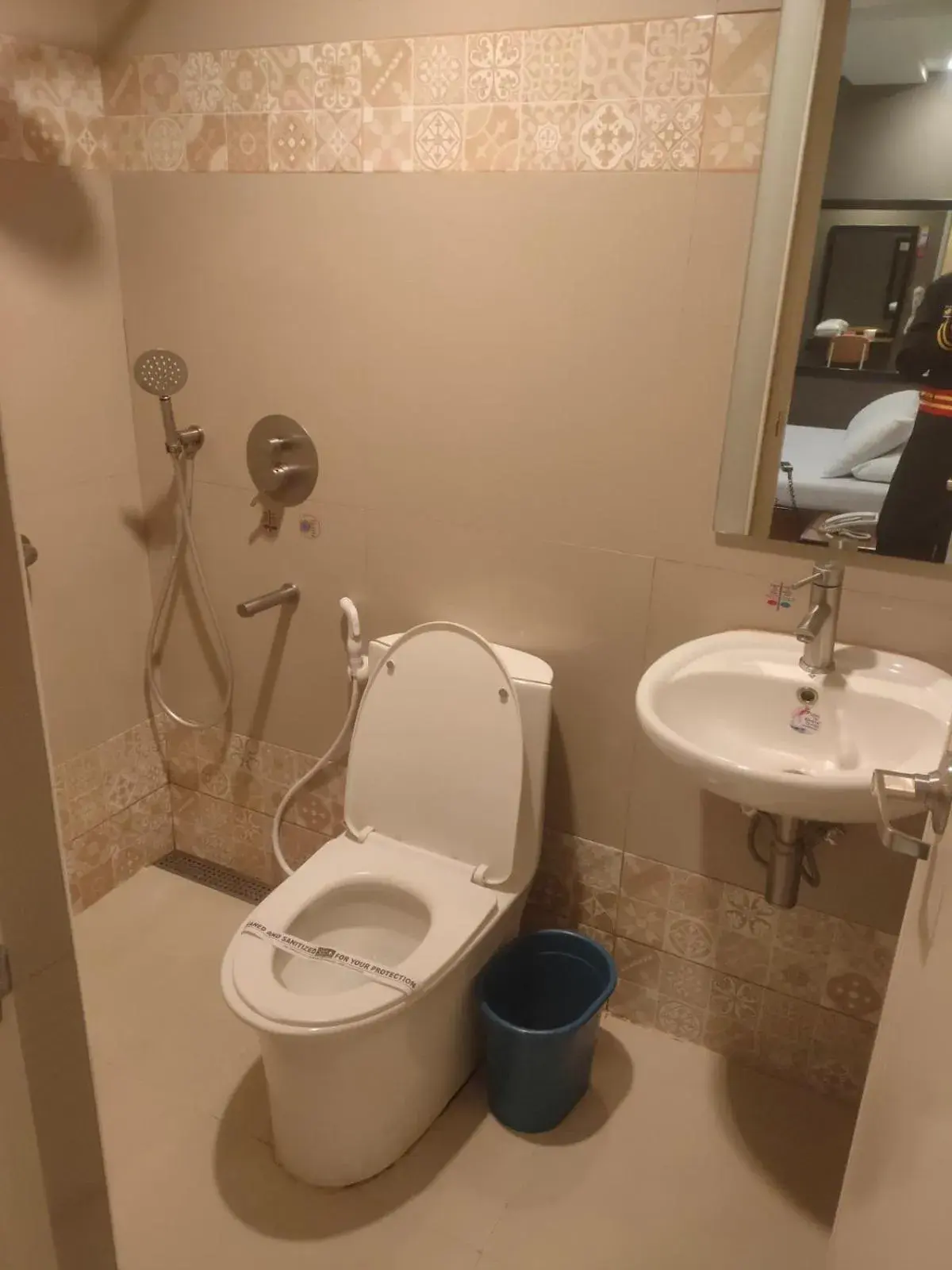 Bathroom in Hotel Sogo Macapagal Bathroom in Hotel Sogo Macapagal