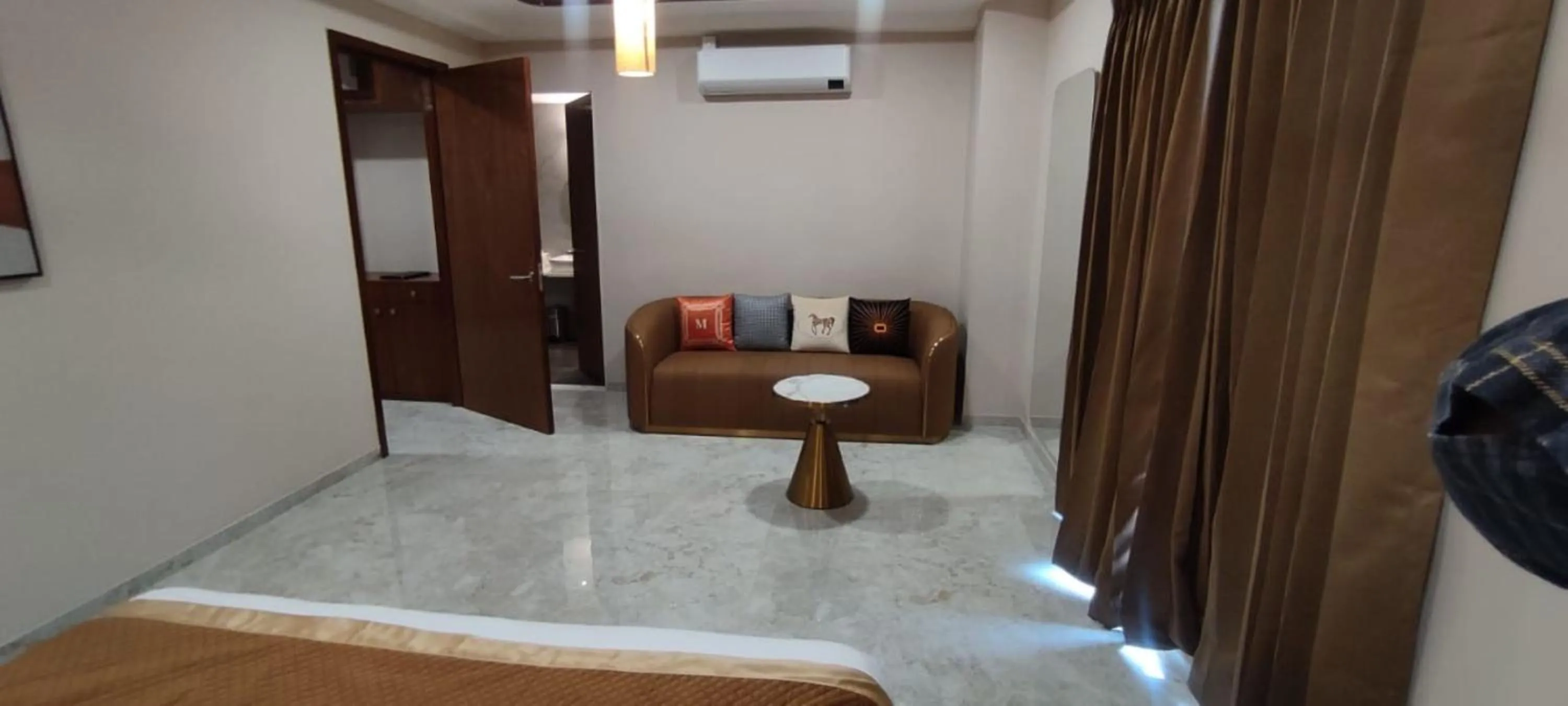 Seating area, Bed in VITS Satyajeet Karad