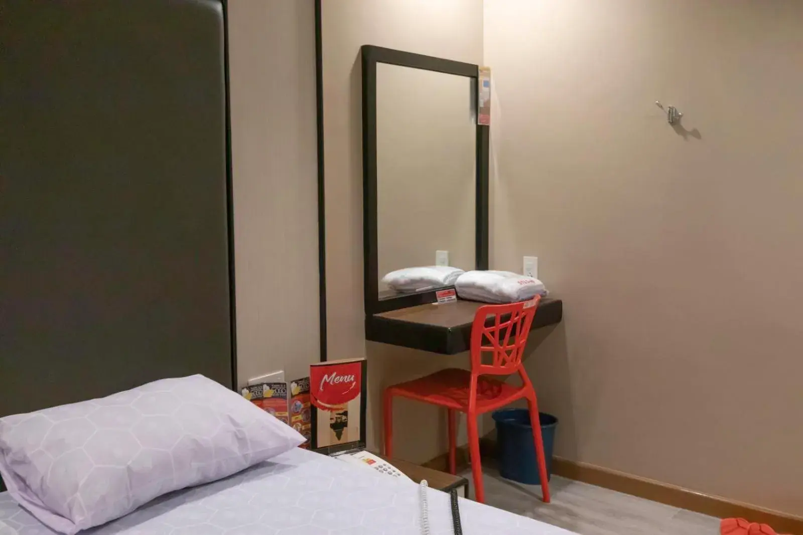 Bedroom, Bed in Hotel Sogo Cagayan De Oro Bedroom, Bed in Hotel Sogo Cagayan De Oro