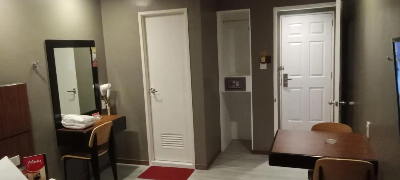 TV and multimedia in Hotel Sogo Buendia