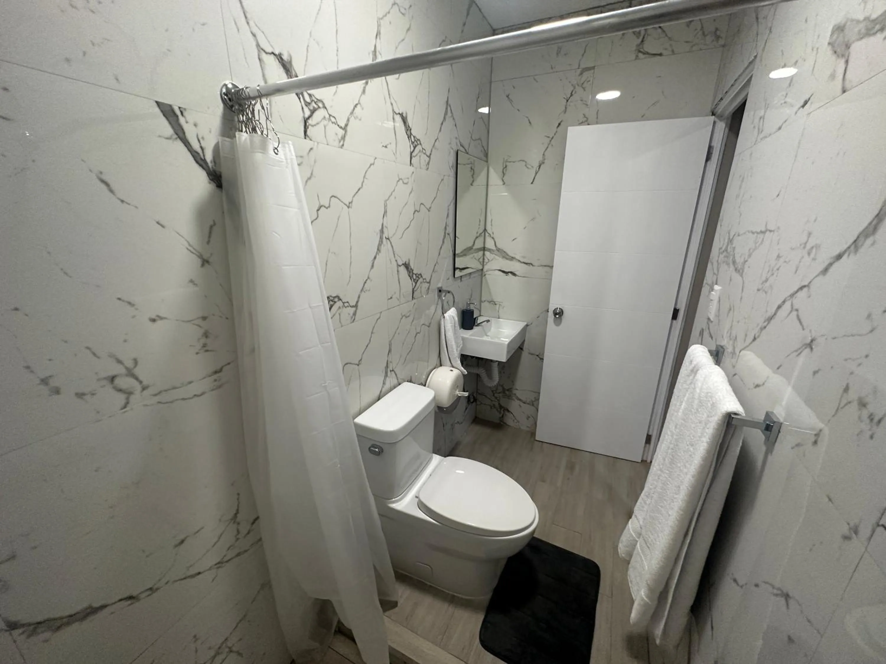 Shower in Villa Sicilia