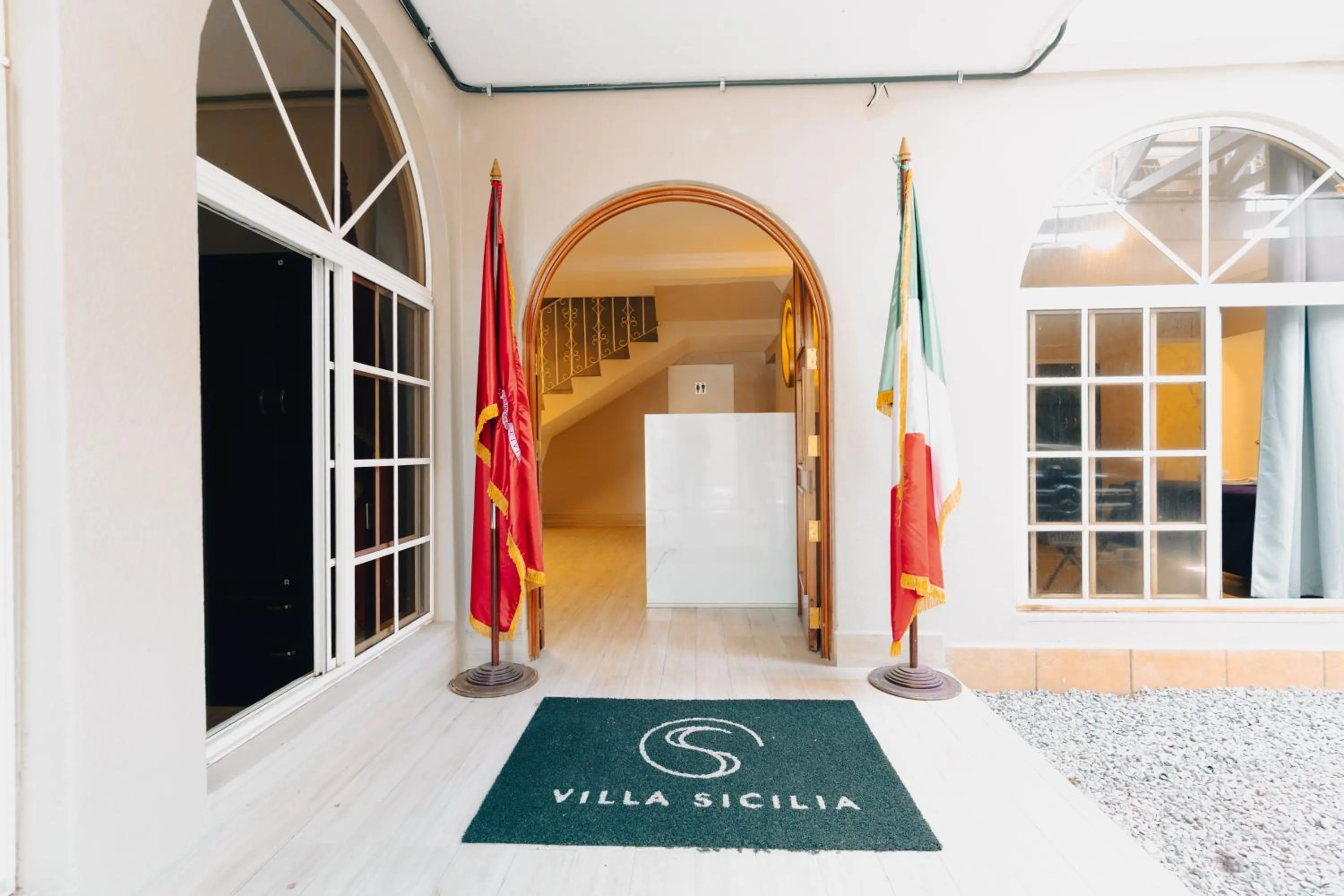 Property building in Villa Sicilia