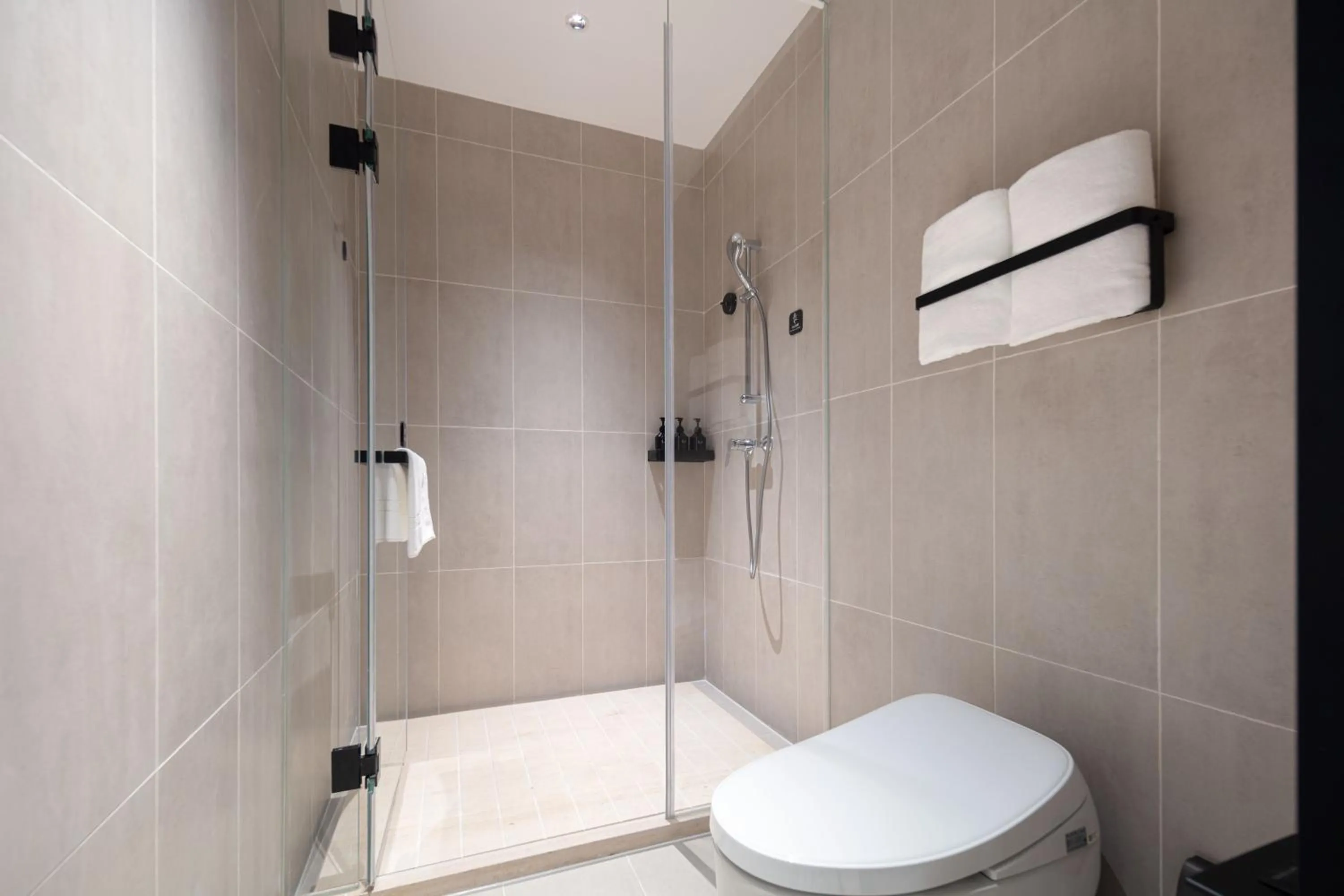Bathroom in Atour Light Hotel Shanghai Daning International Shibei High-tech Park