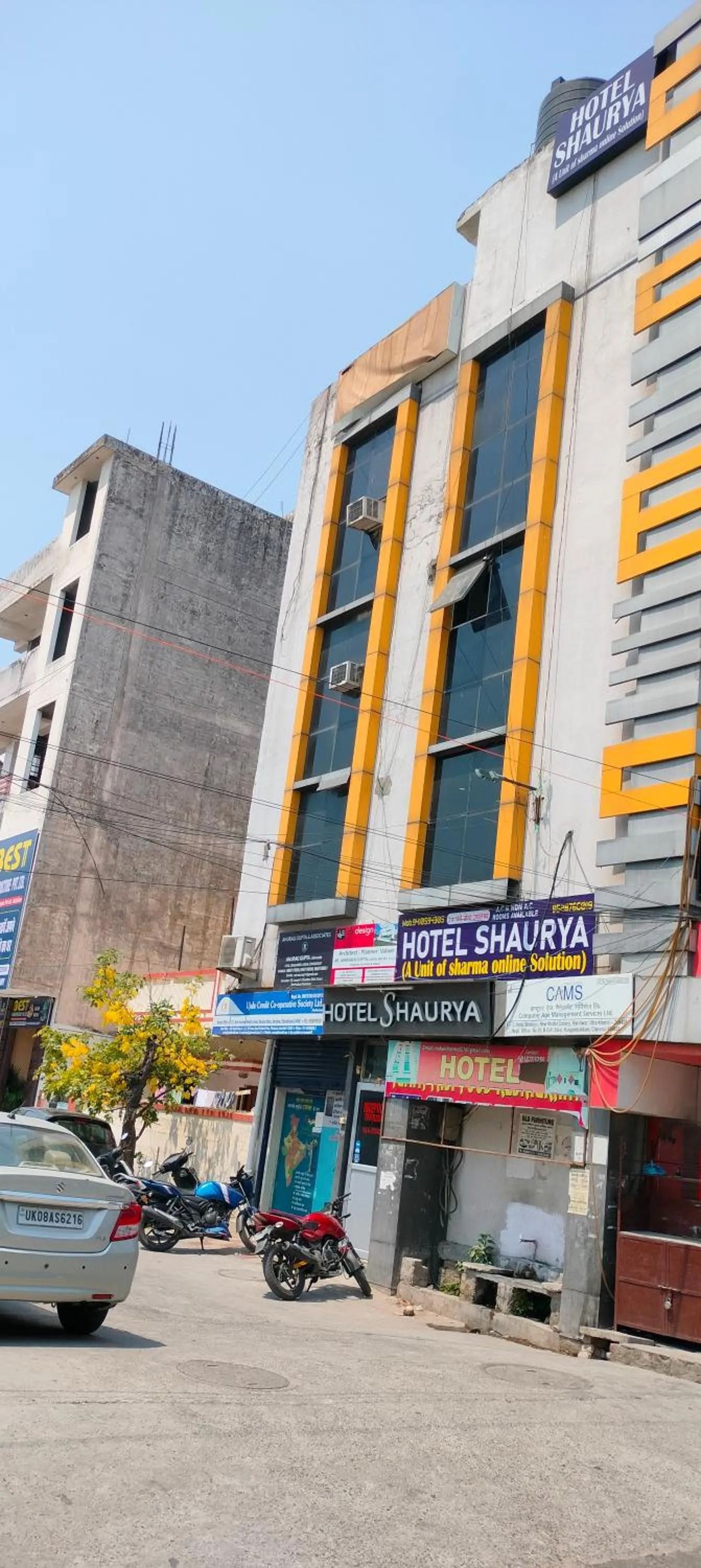 Deluxe Double Room in Hotel Shaurya By Sharma 0nline Solution Haridwar