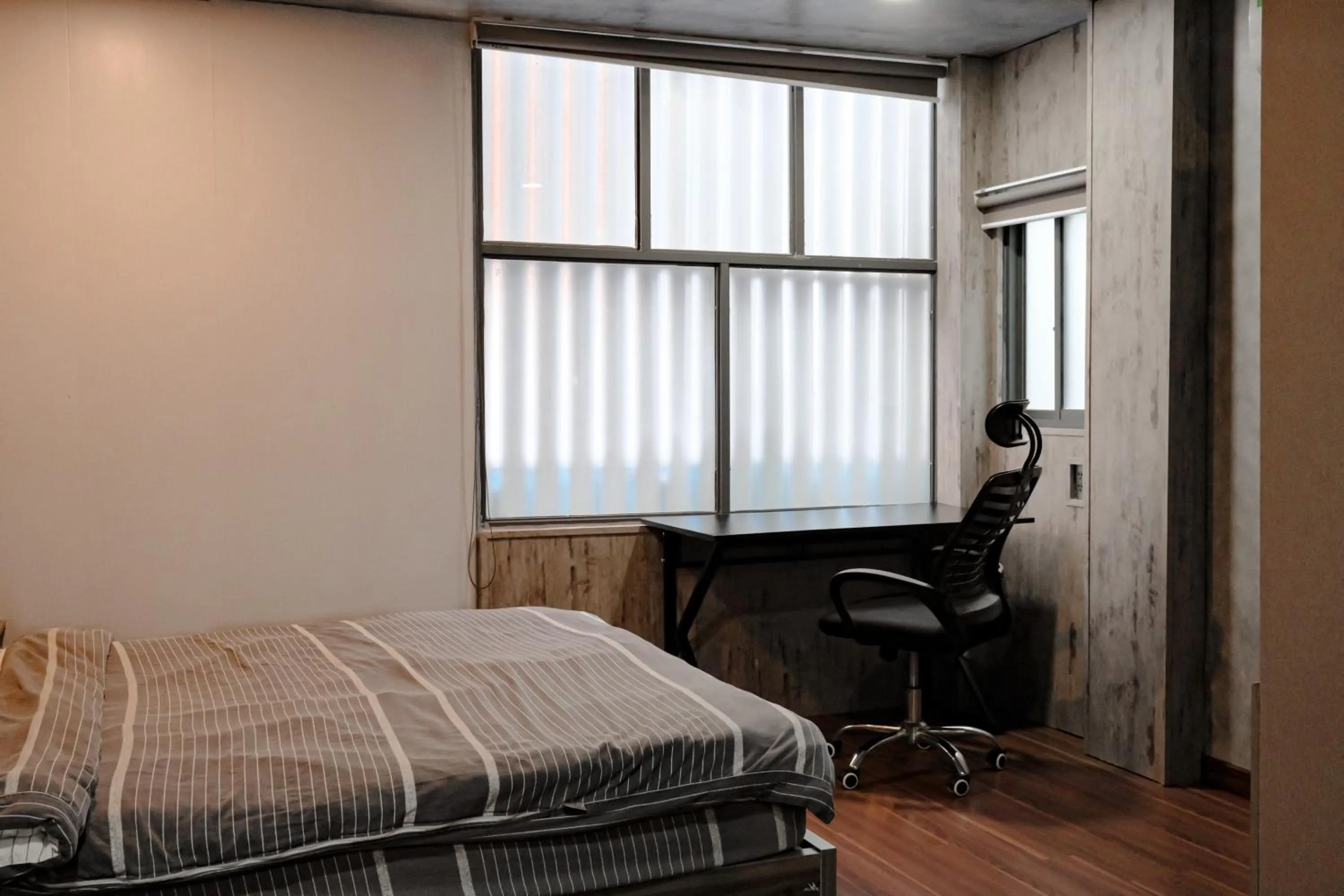 Bed in Zeus Living - Cozy Apartment in Thao Dien