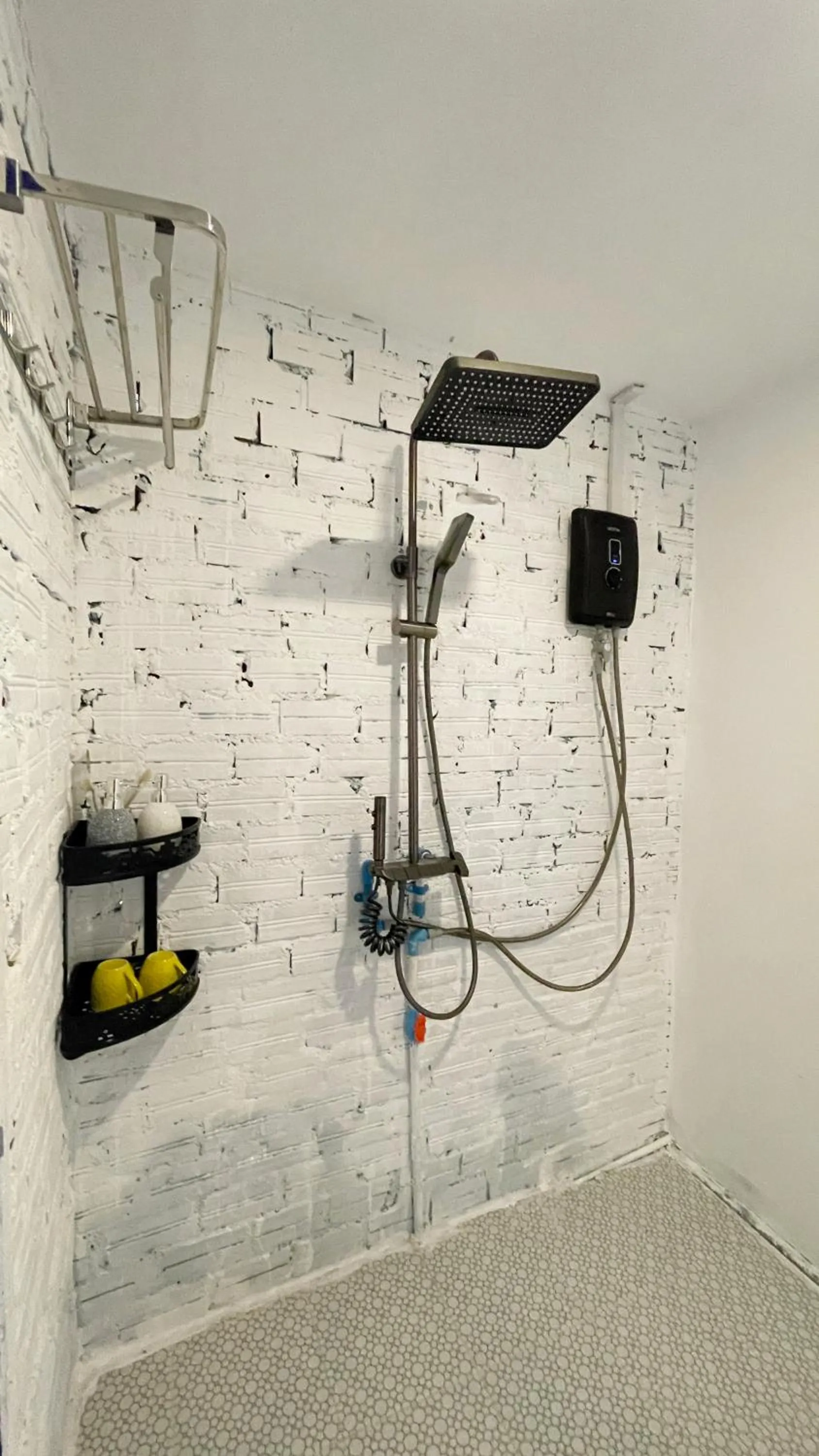 Shower in Koh Rong Beach Hostel and Bungalows