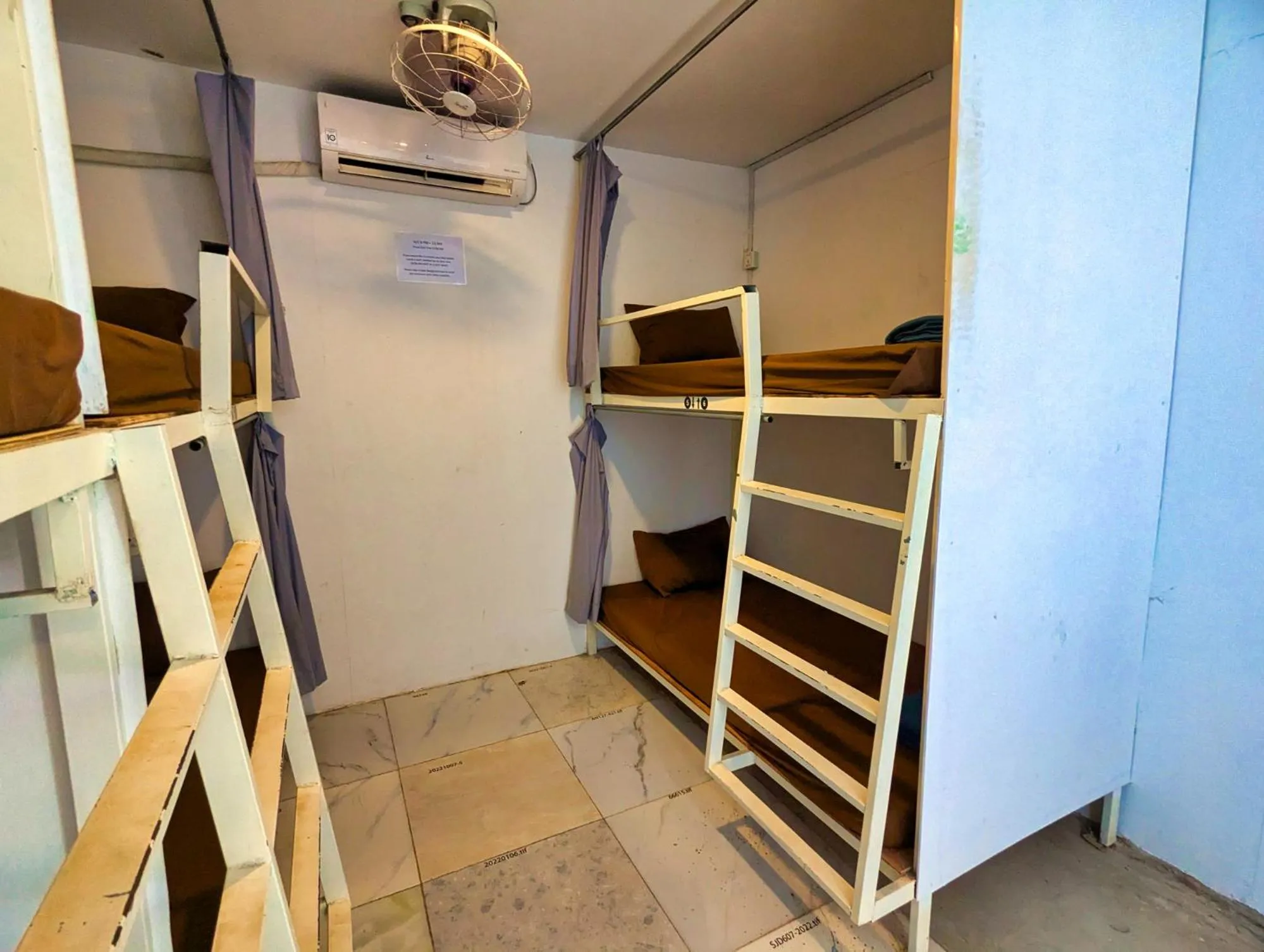 Bed in Koh Rong Beach Hostel and Bungalows