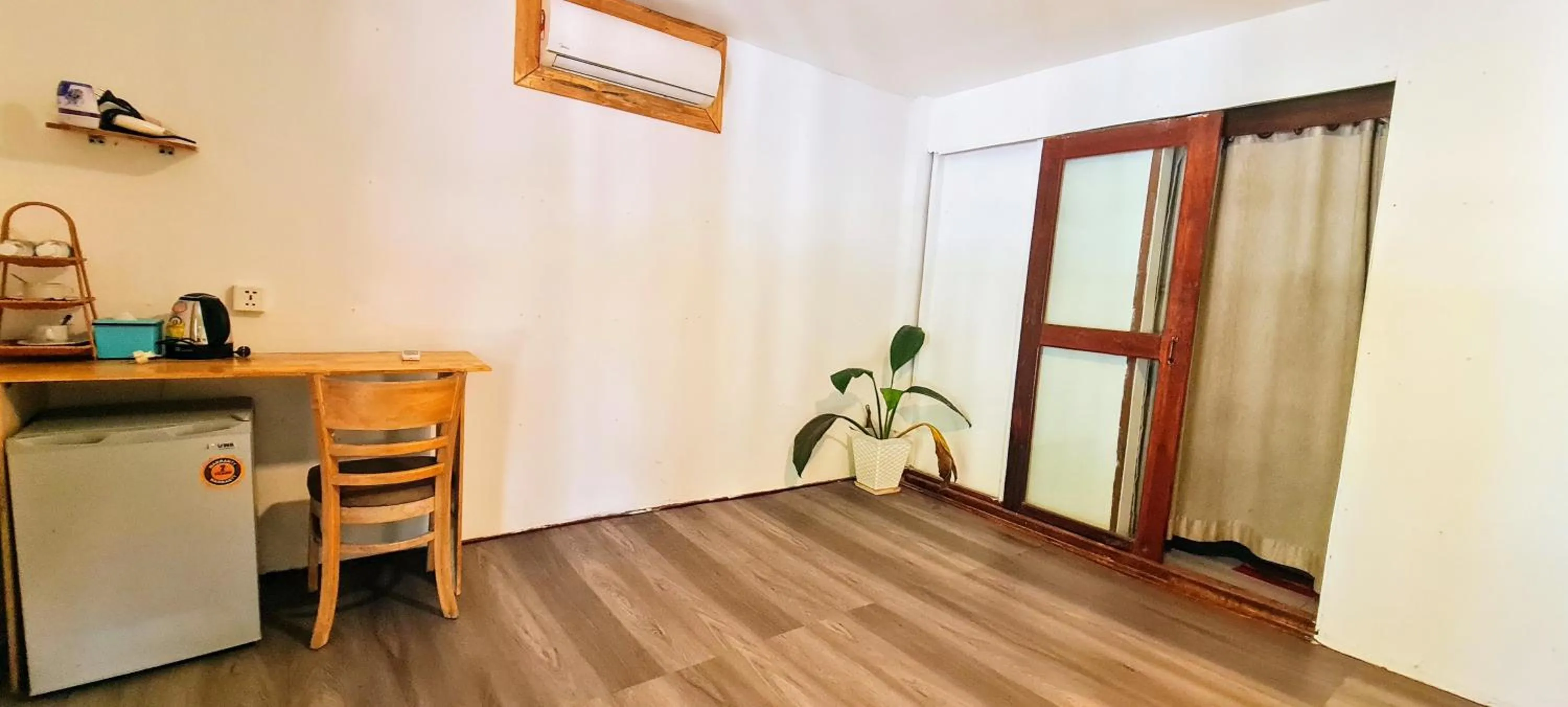 Coffee/tea facilities in Koh Rong Beach Hostel and Bungalows