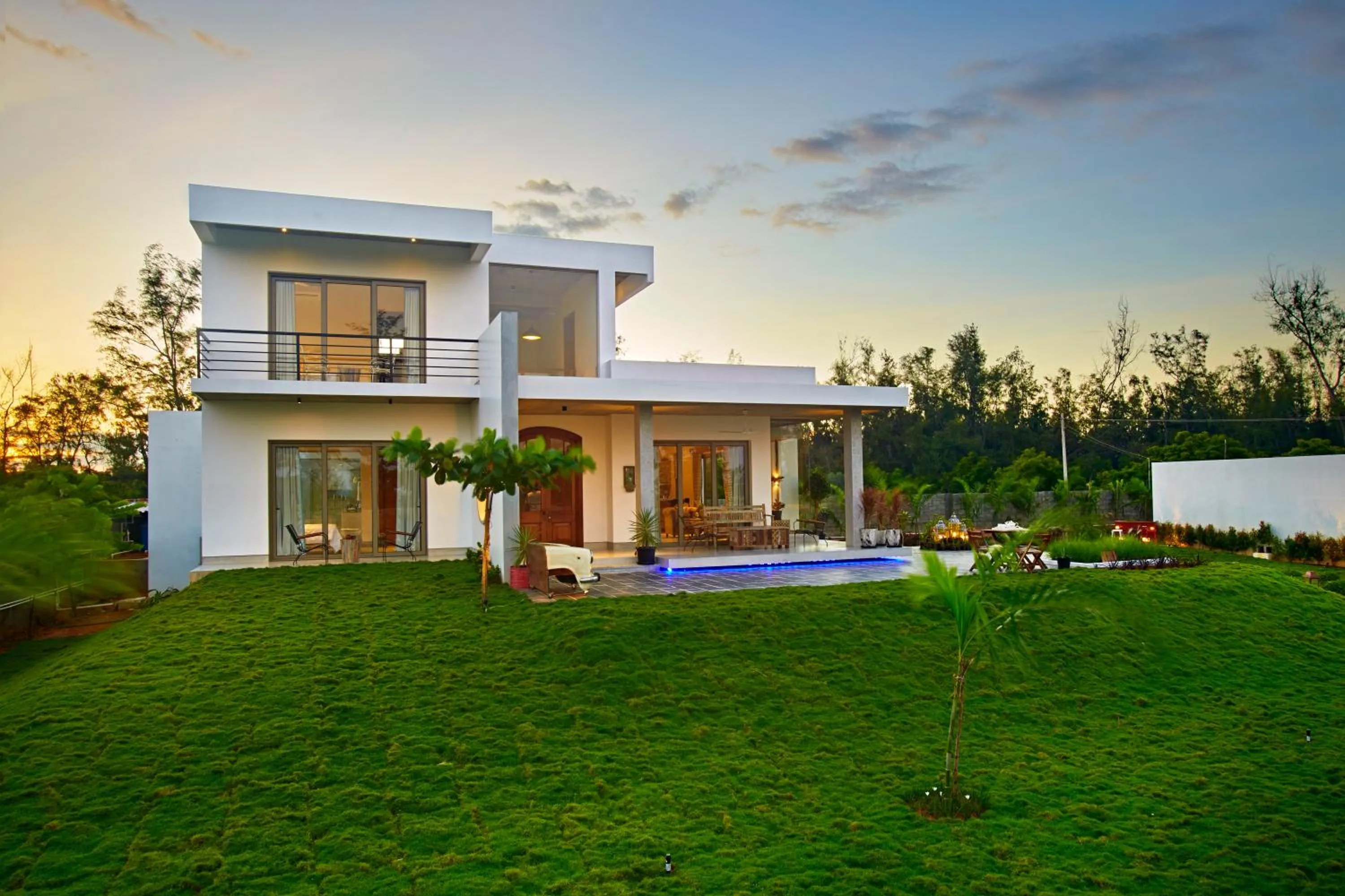 Property building in Manna Villa