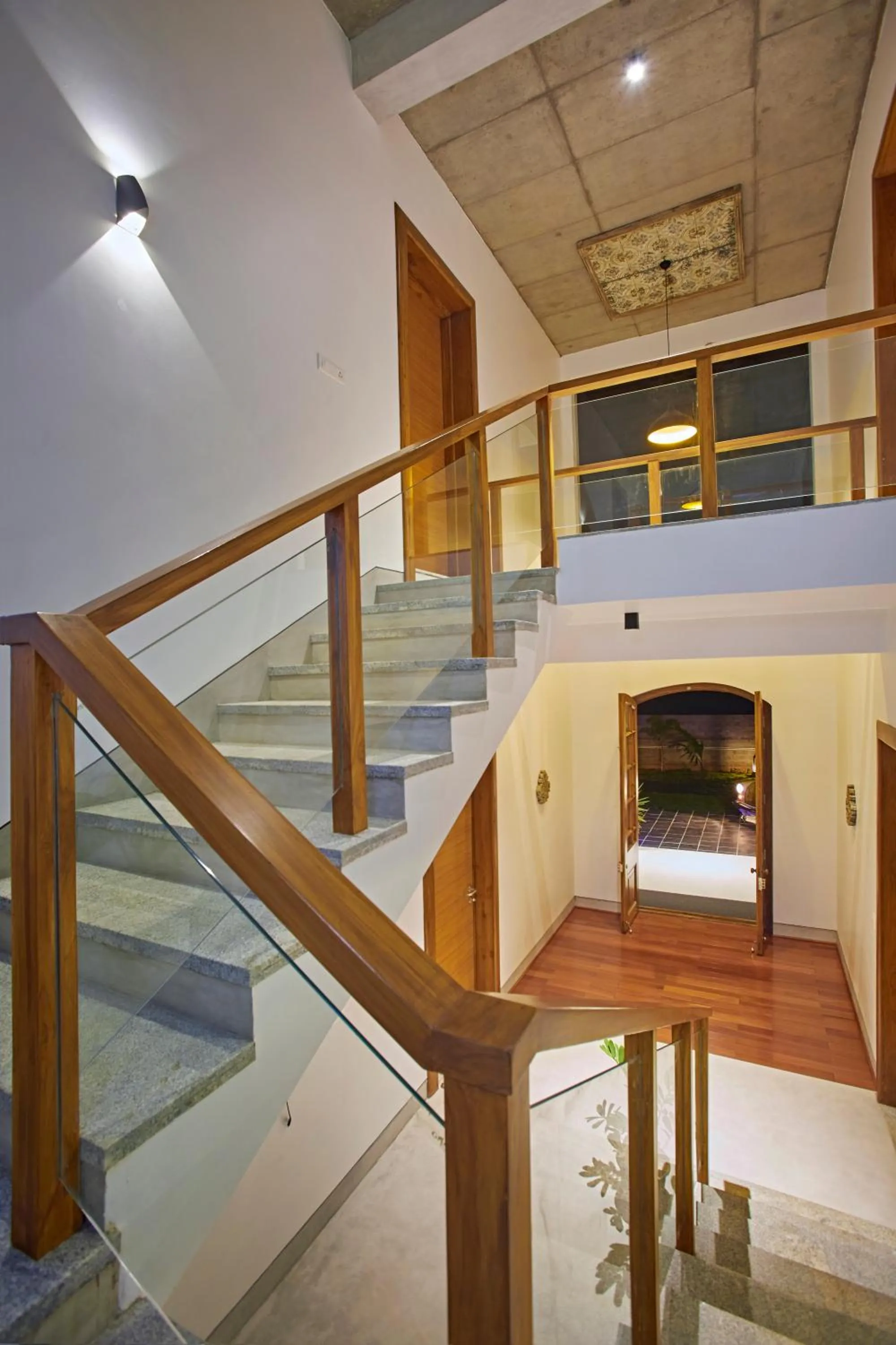 Area and facilities in Manna Villa