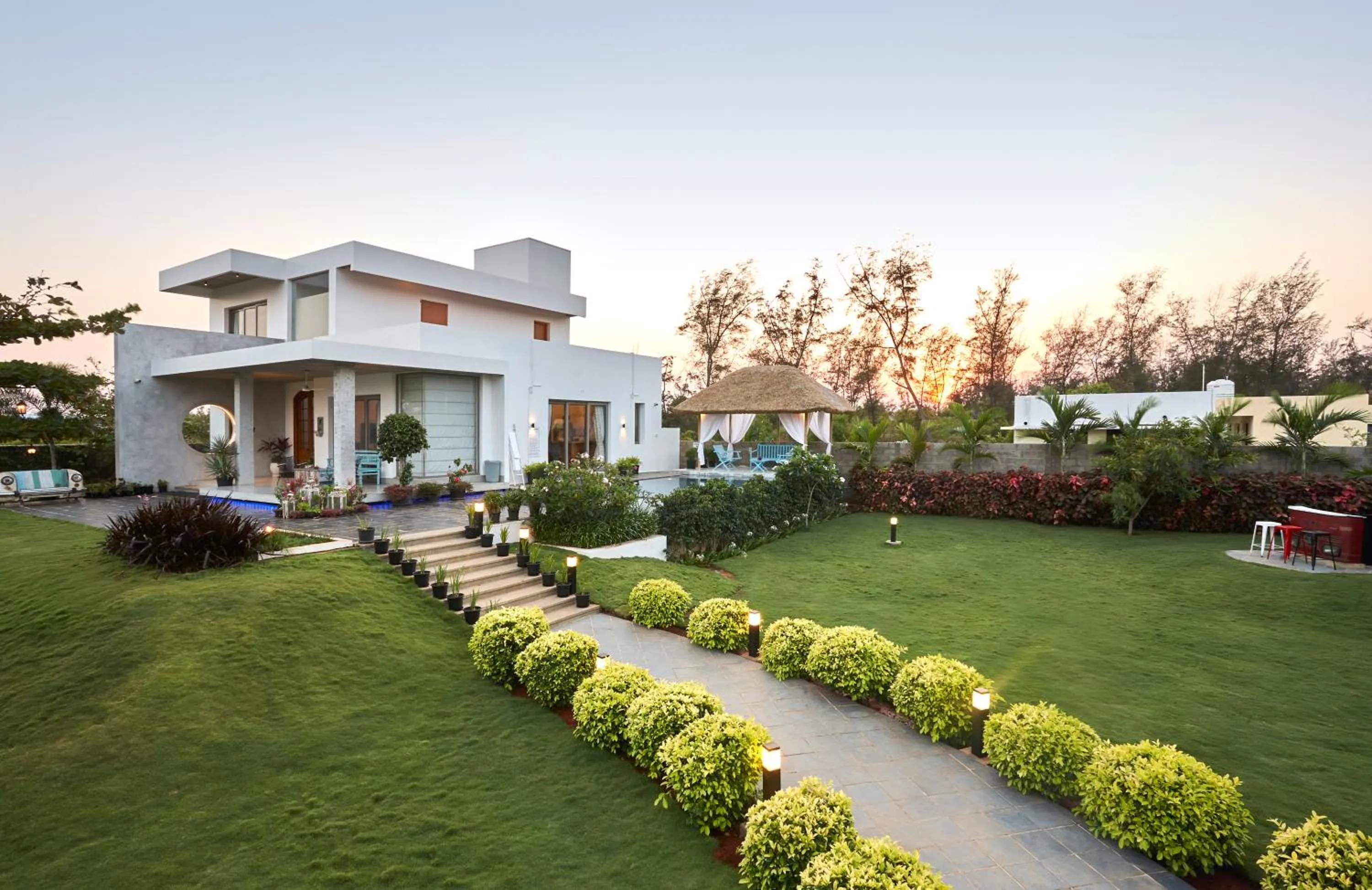 Property building in Manna Villa