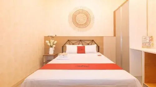 RedDoorz Premium at Regency Sunset Hotel RedDoorz Premium at Regency Sunset Hotel