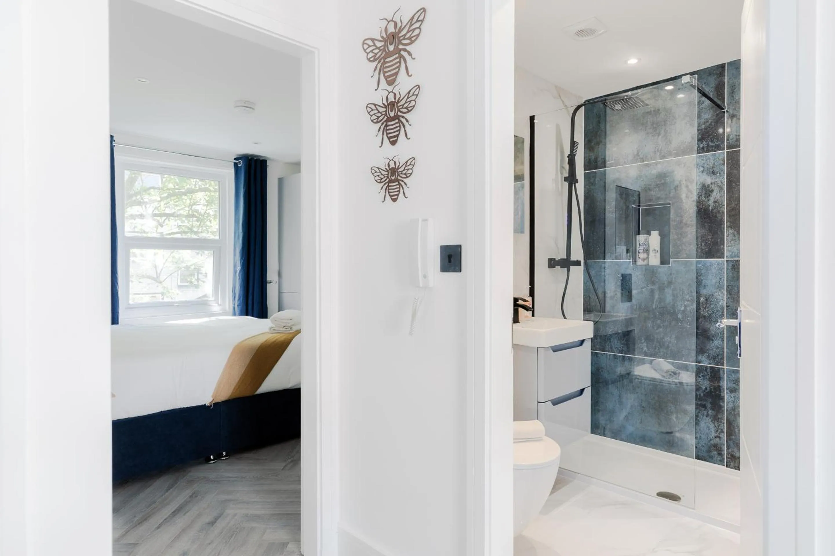 Other in Comfortable Apartments near Harrods