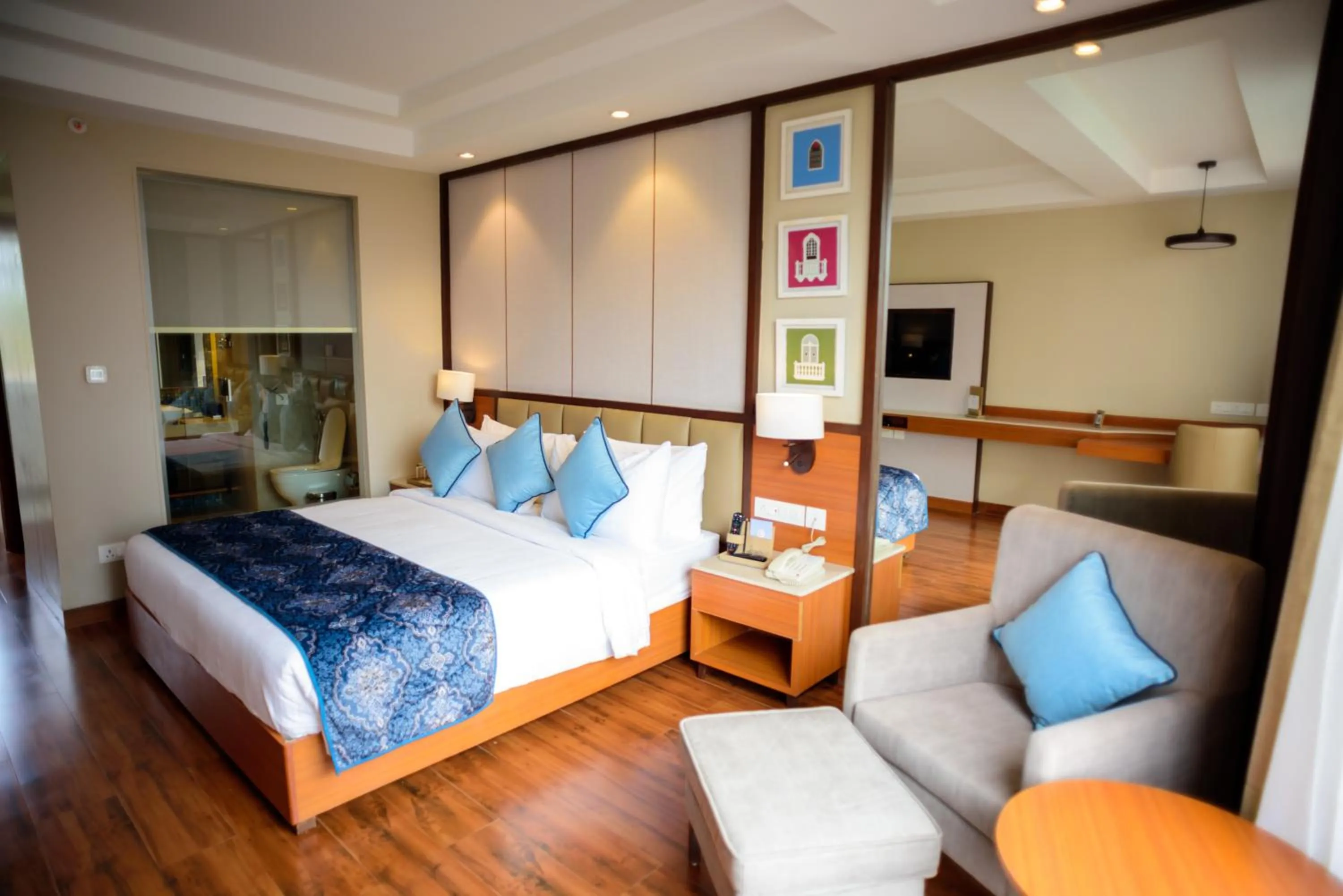 Photo of the whole room, Bed in Fortune Select Candolim, Goa - Member ITC Hotels' Group