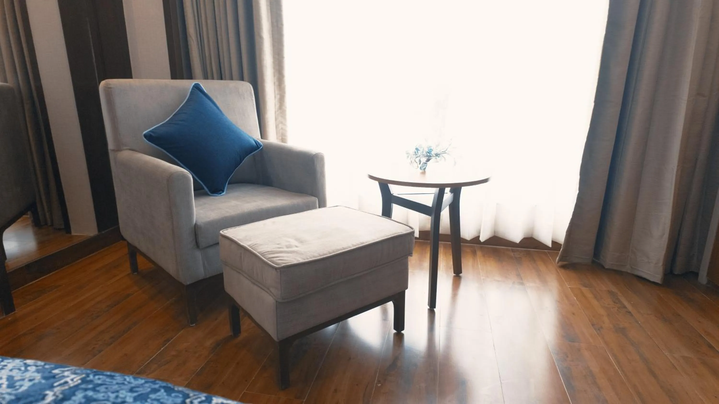 Seating area in Fortune Select Candolim, Goa - Member ITC Hotels' Group