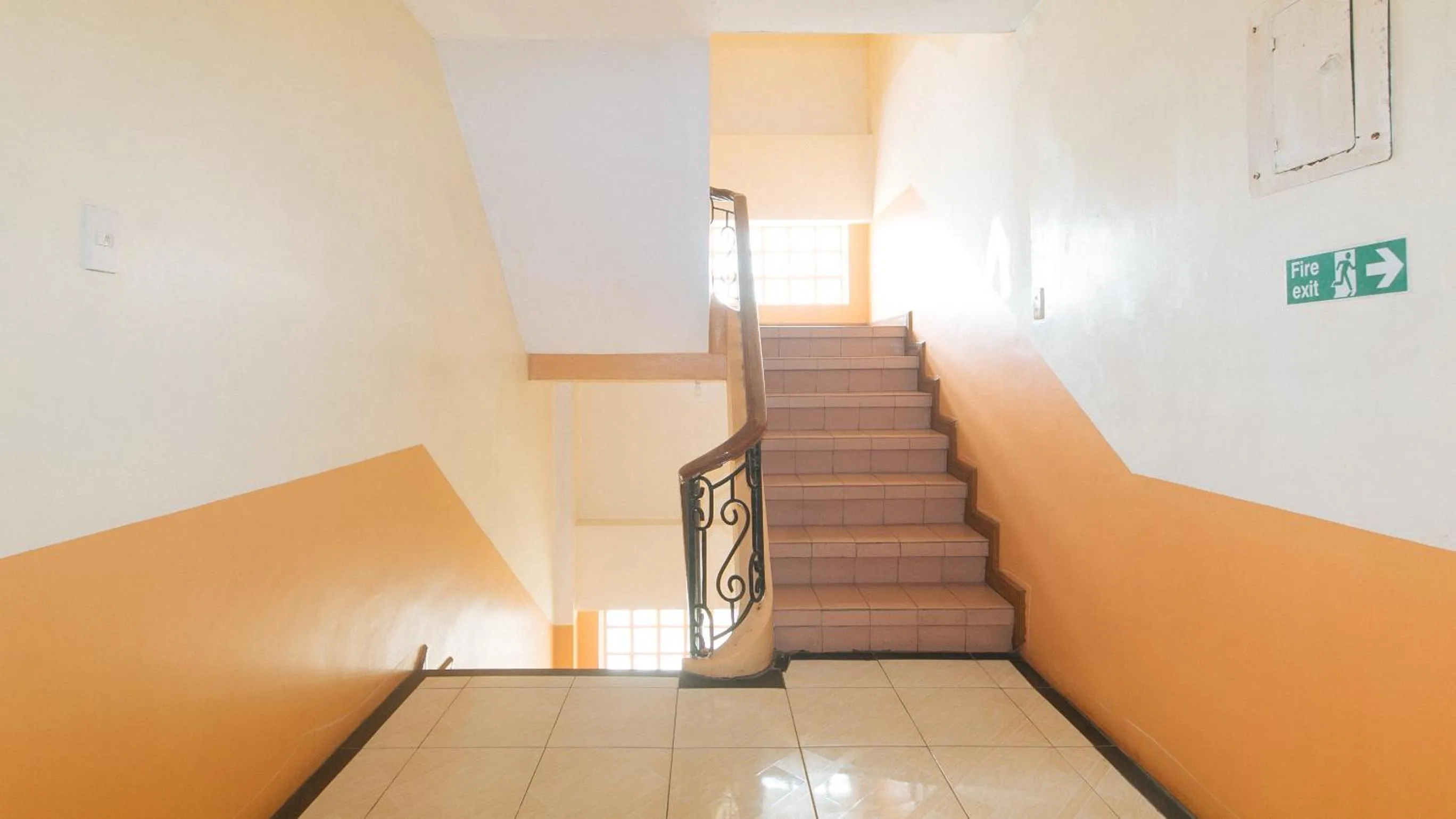 Property building in RedDoorz @ Tondaligan Beach Hotel