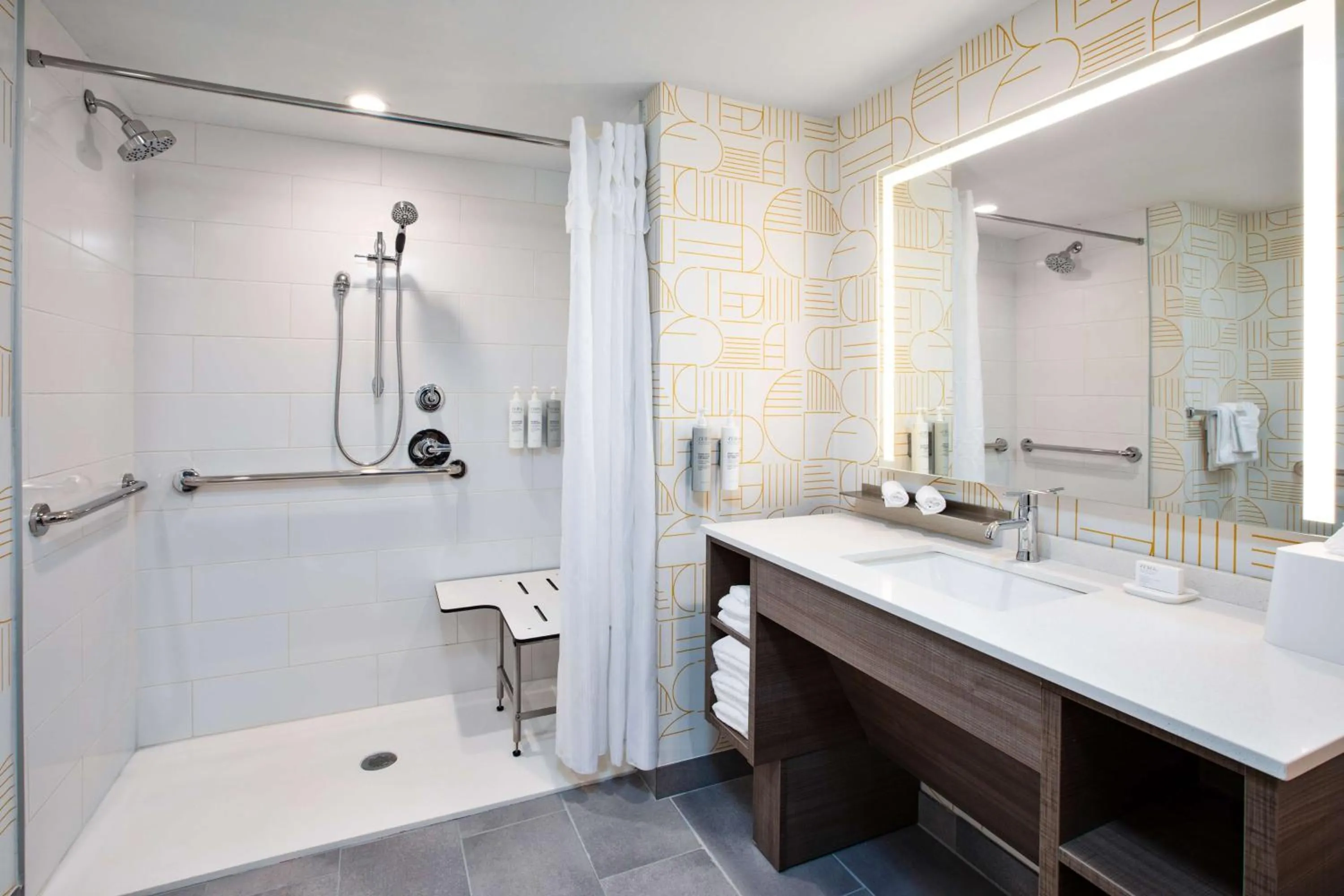 Bathroom in Home2 Suites By Hilton Grand Rapids Northeast