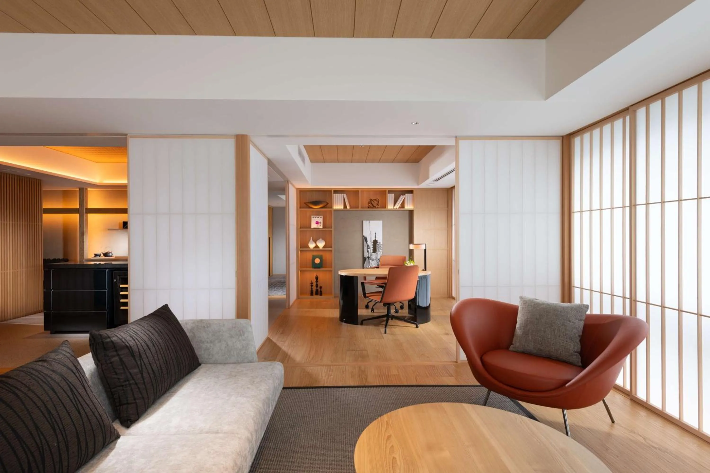 Living room in Hilton Kyoto