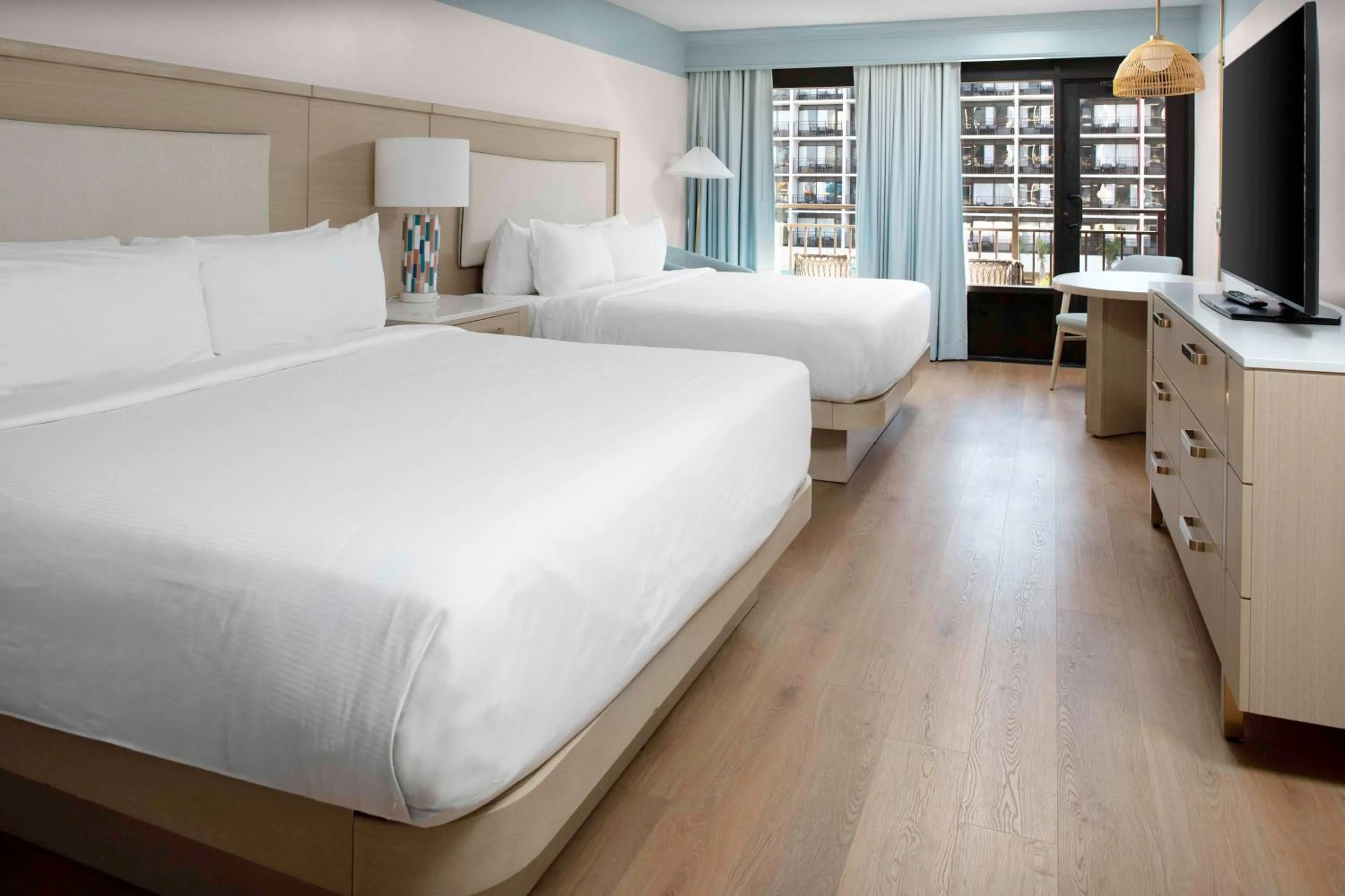 Bed in The Ellie Beach Resort Myrtle Beach, Tapestry By Hilton